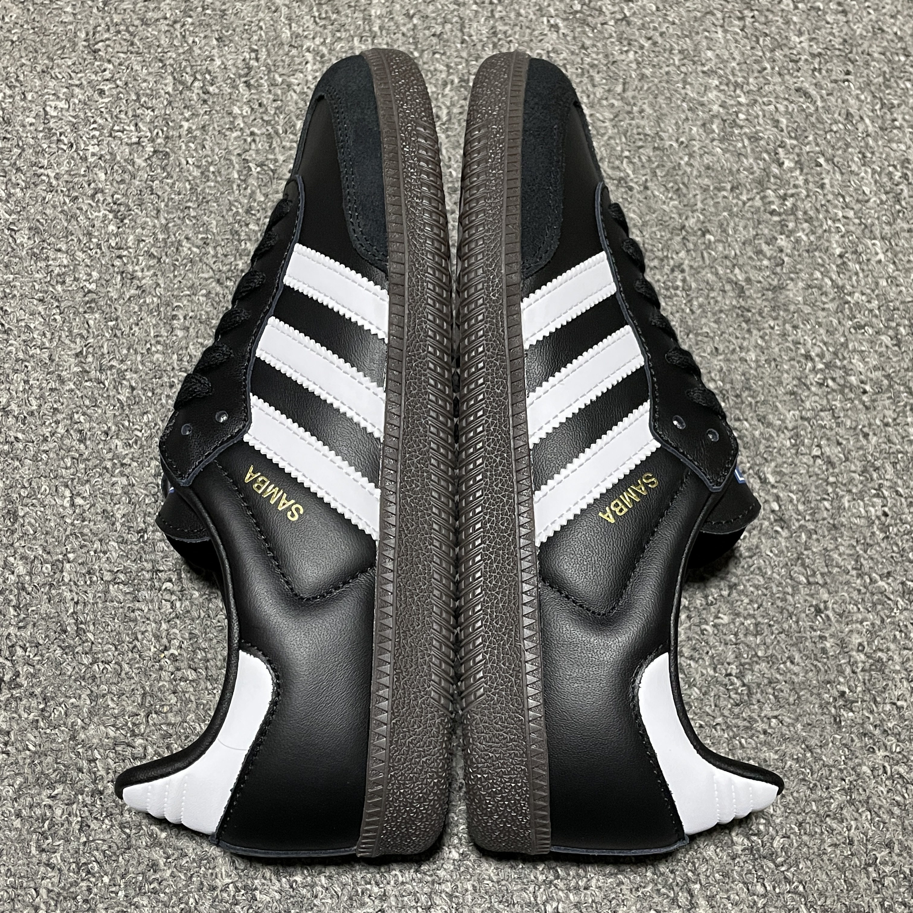 adidas Samba Irak "Core Black/Gum"（GX4041）