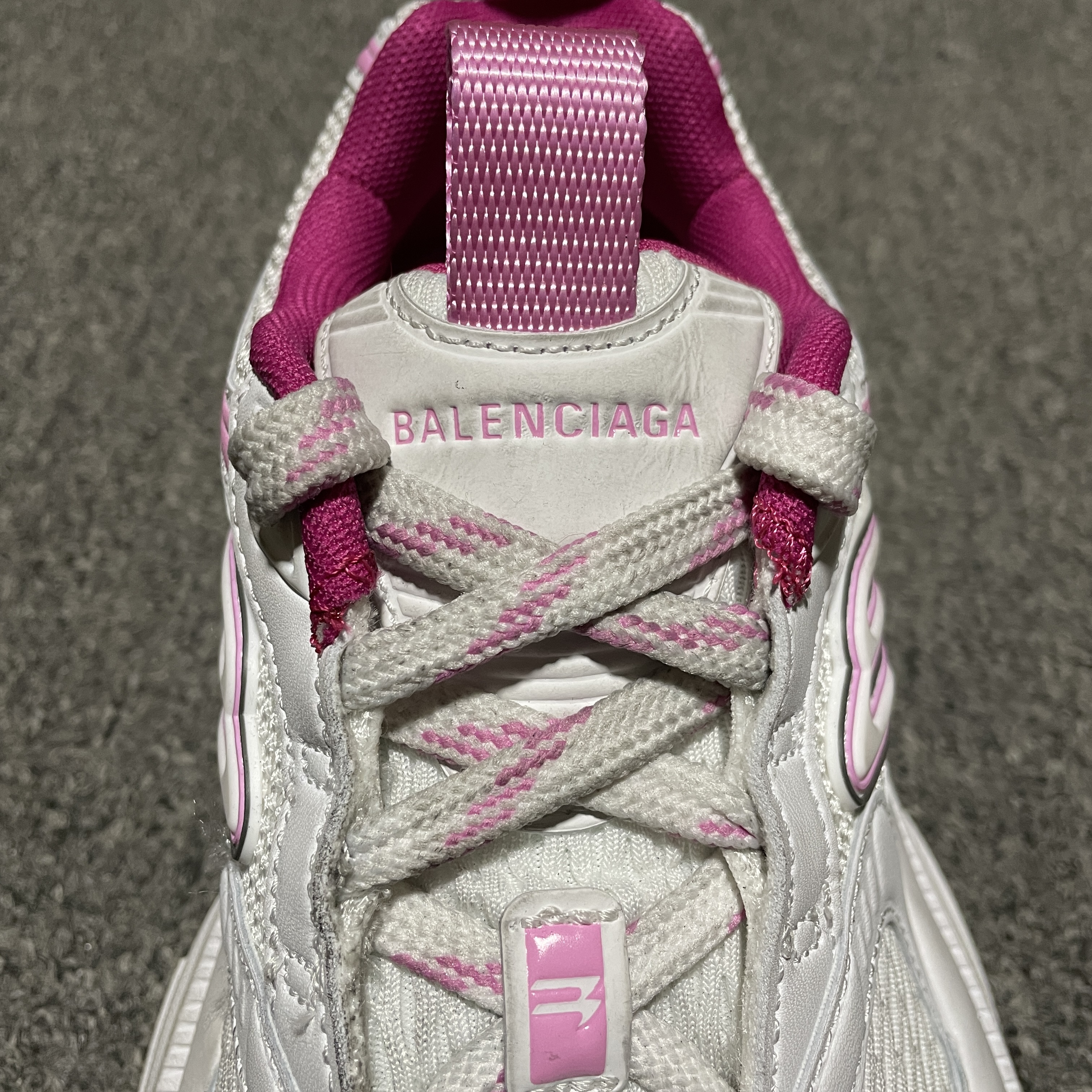 BALENCIAGA 6xl Sneaker in White/light Pink/grey/black（815853W2MV29511）