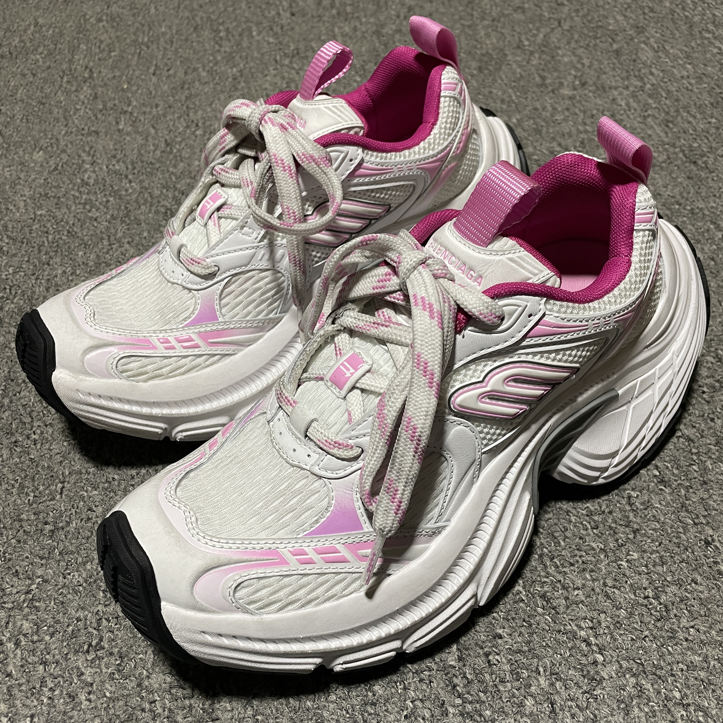 BALENCIAGA 6xl Sneaker in White/light Pink/grey/black（815853W2MV29511）