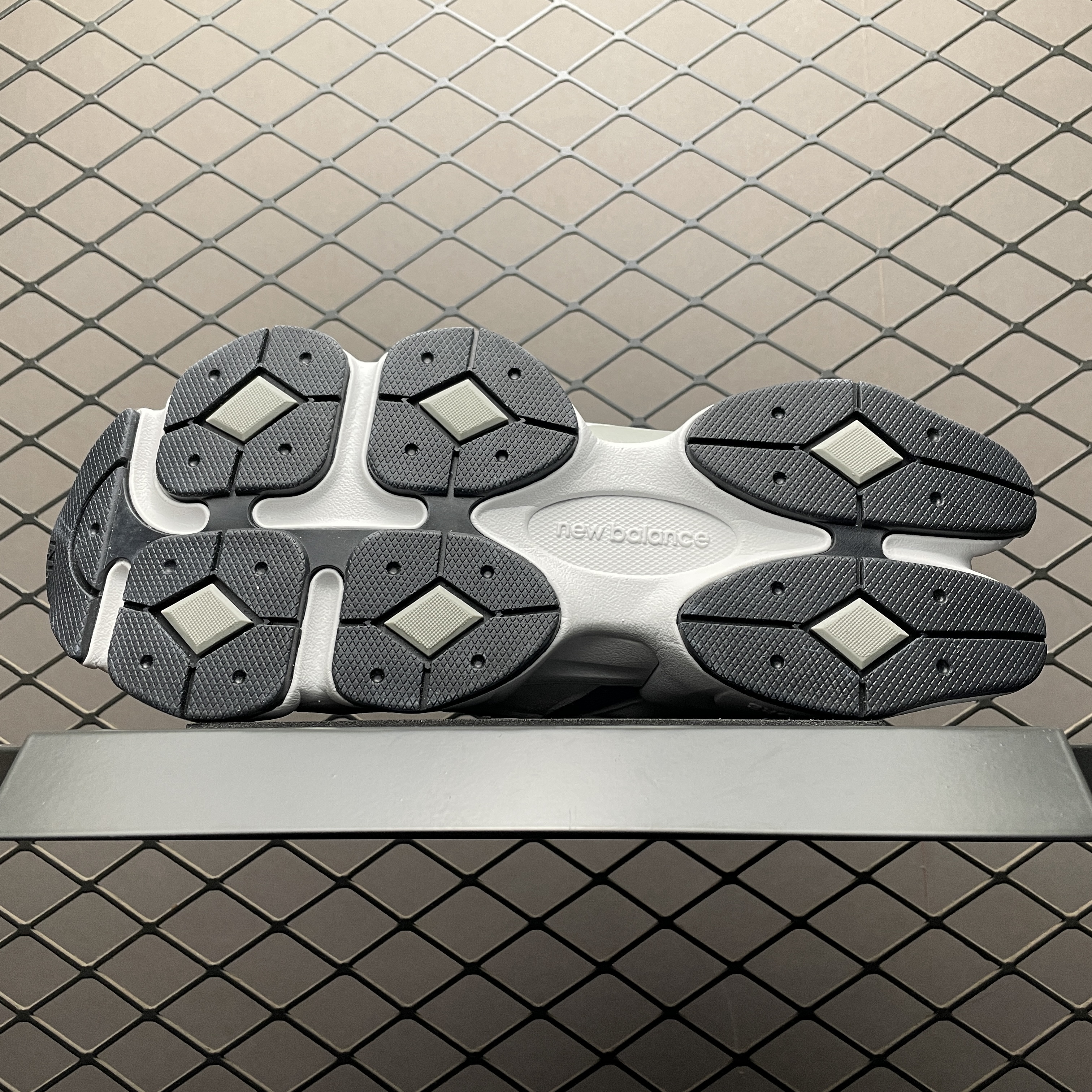 New Balance 9060 "Heron Blue/Gray" (U9060FM）