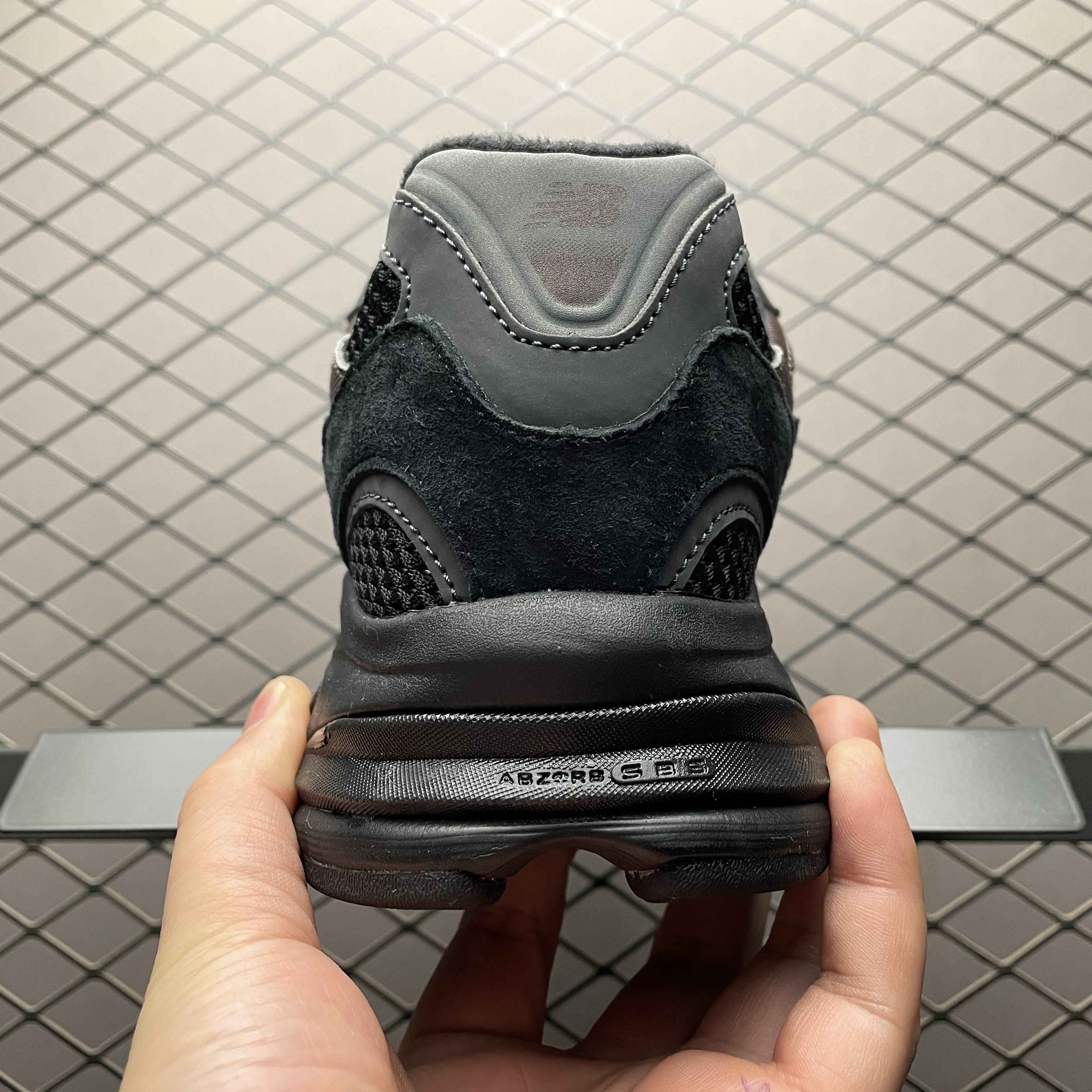 New Balance 2010 "Black Ice/Gray" (U2010ETB）