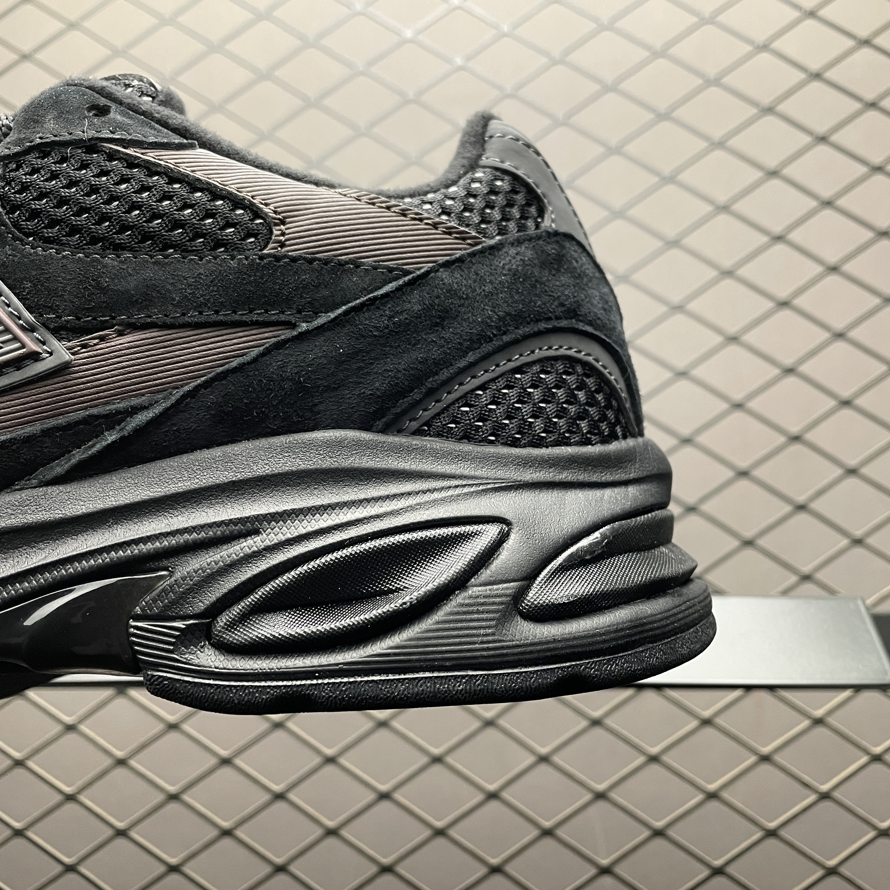 New Balance 2010 "Black Ice/Gray" (U2010ETB）