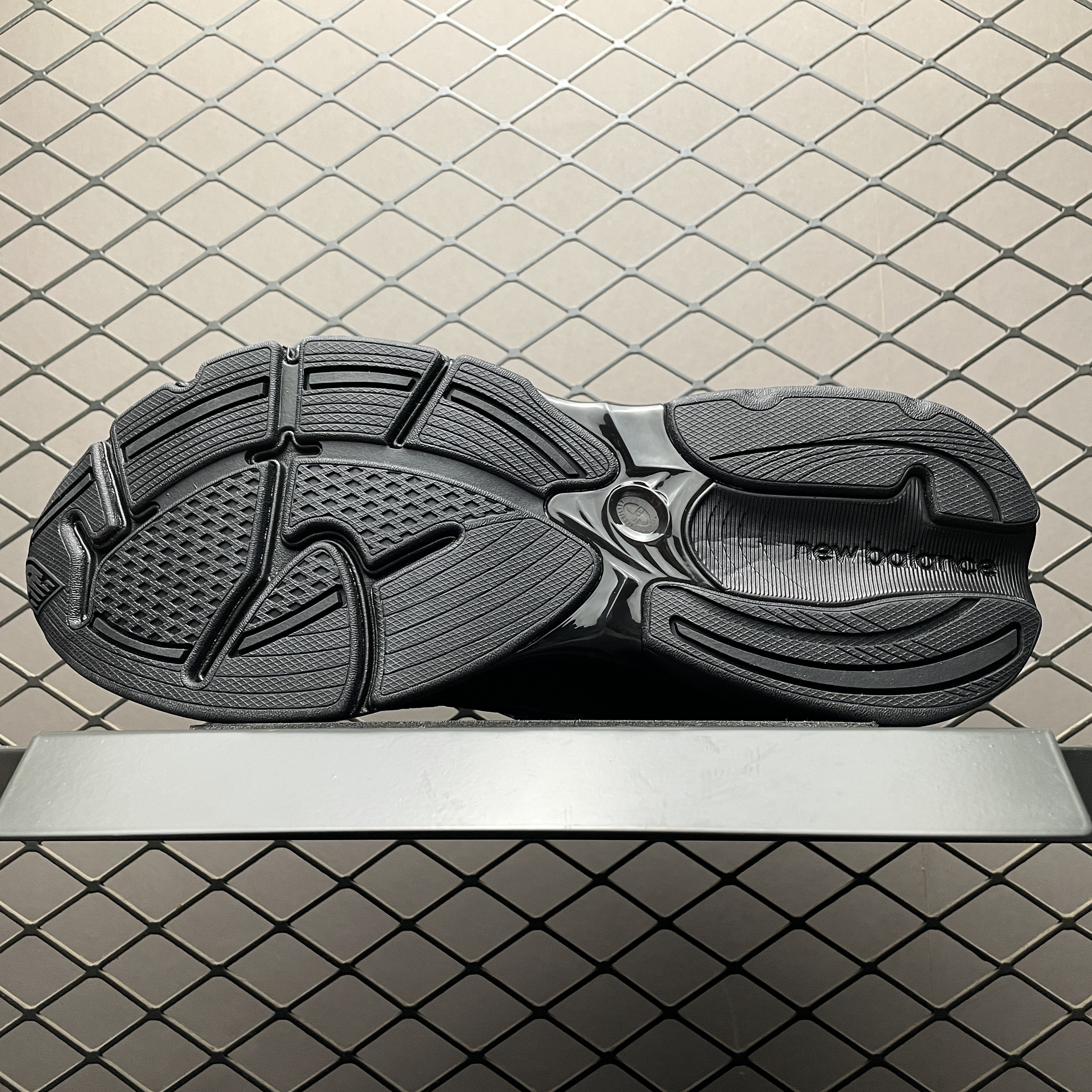 New Balance 2010 "Black Ice/Gray" (U2010ETB）