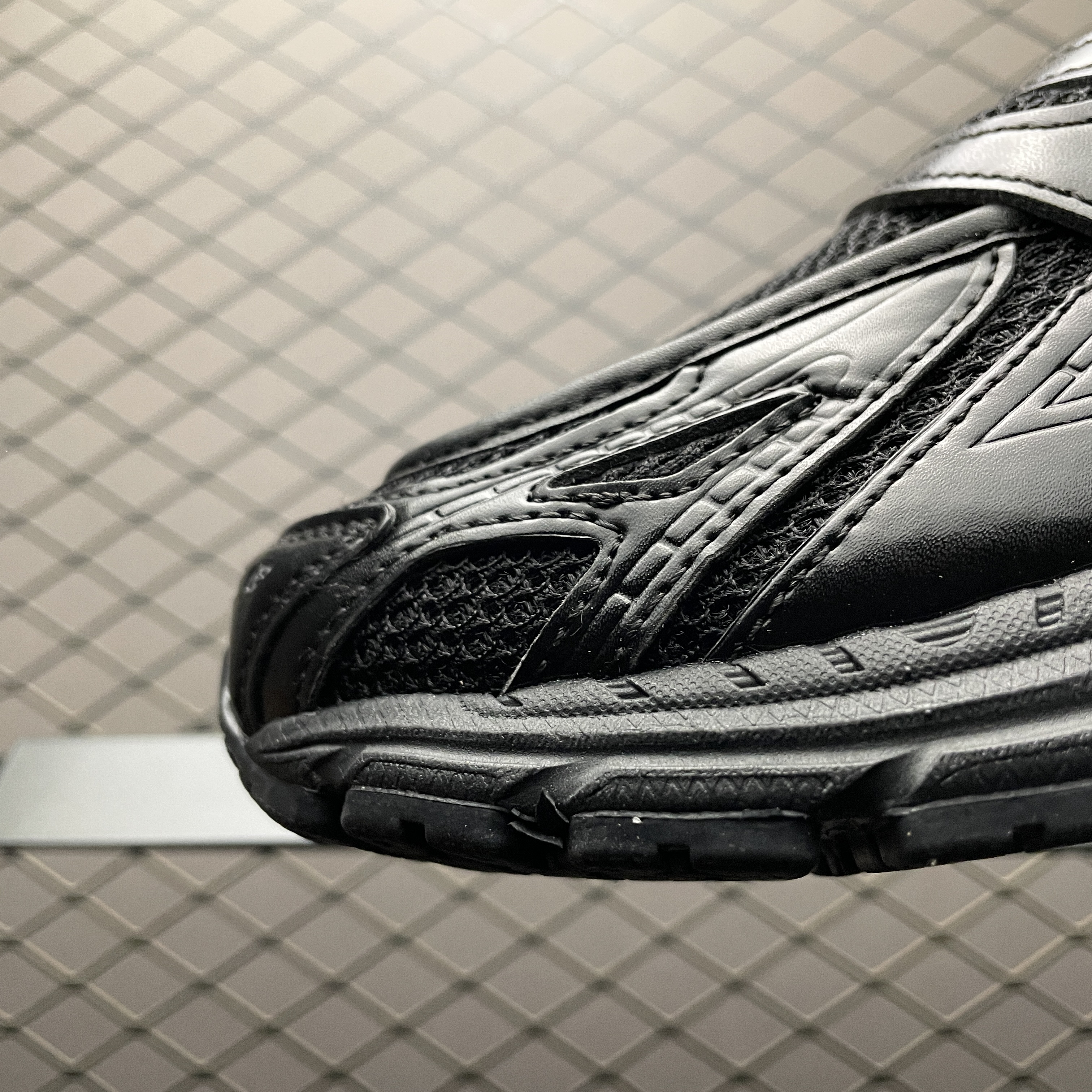 New Balance 1906L "Black/Blacktop/Phantom" (U1906LAI)