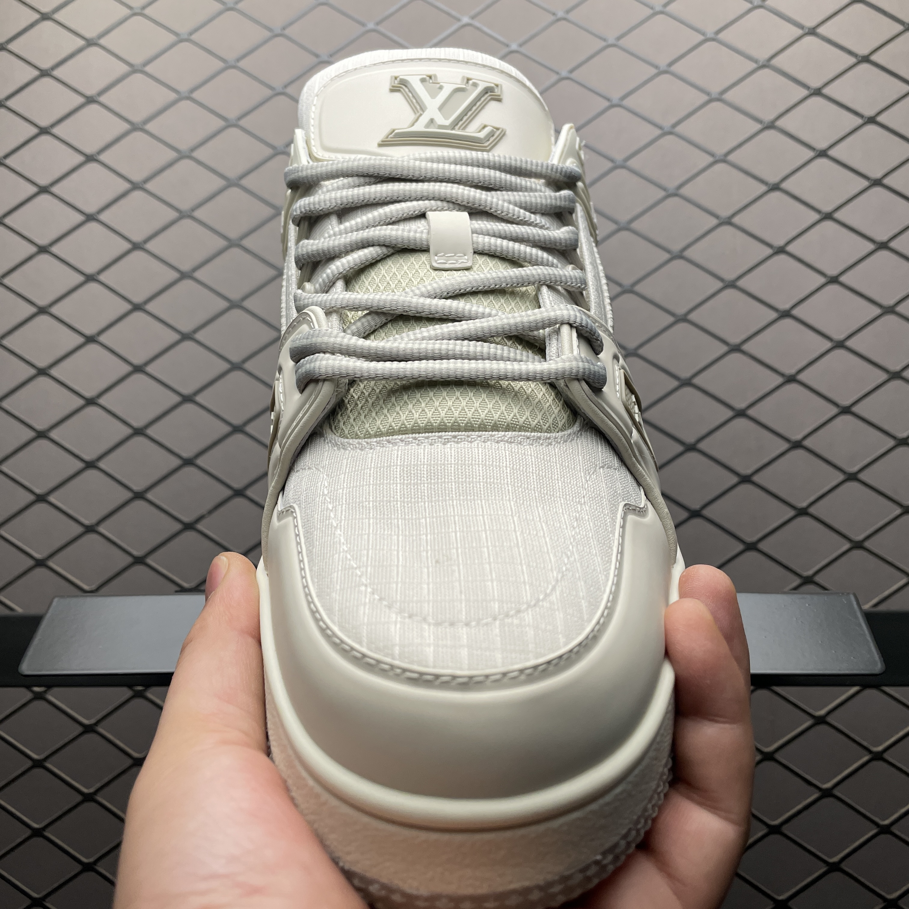 Louis Vuitton LV Trainer Grey（1ADEWF）