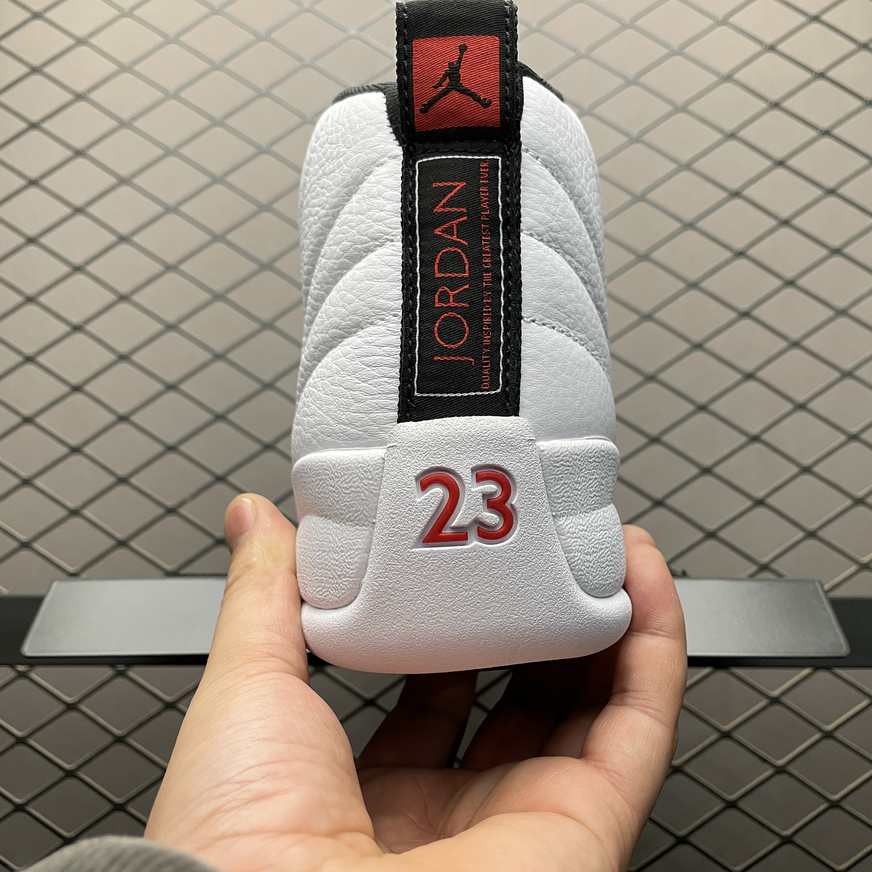 Nike Air Jordan 12 Retro "Black/White/University Red"（CT8013-106）