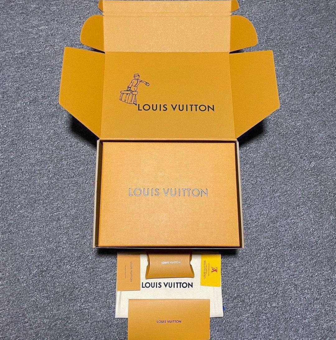 LOUIS VUITTON  Trainer Sneaker（1ADE2L)