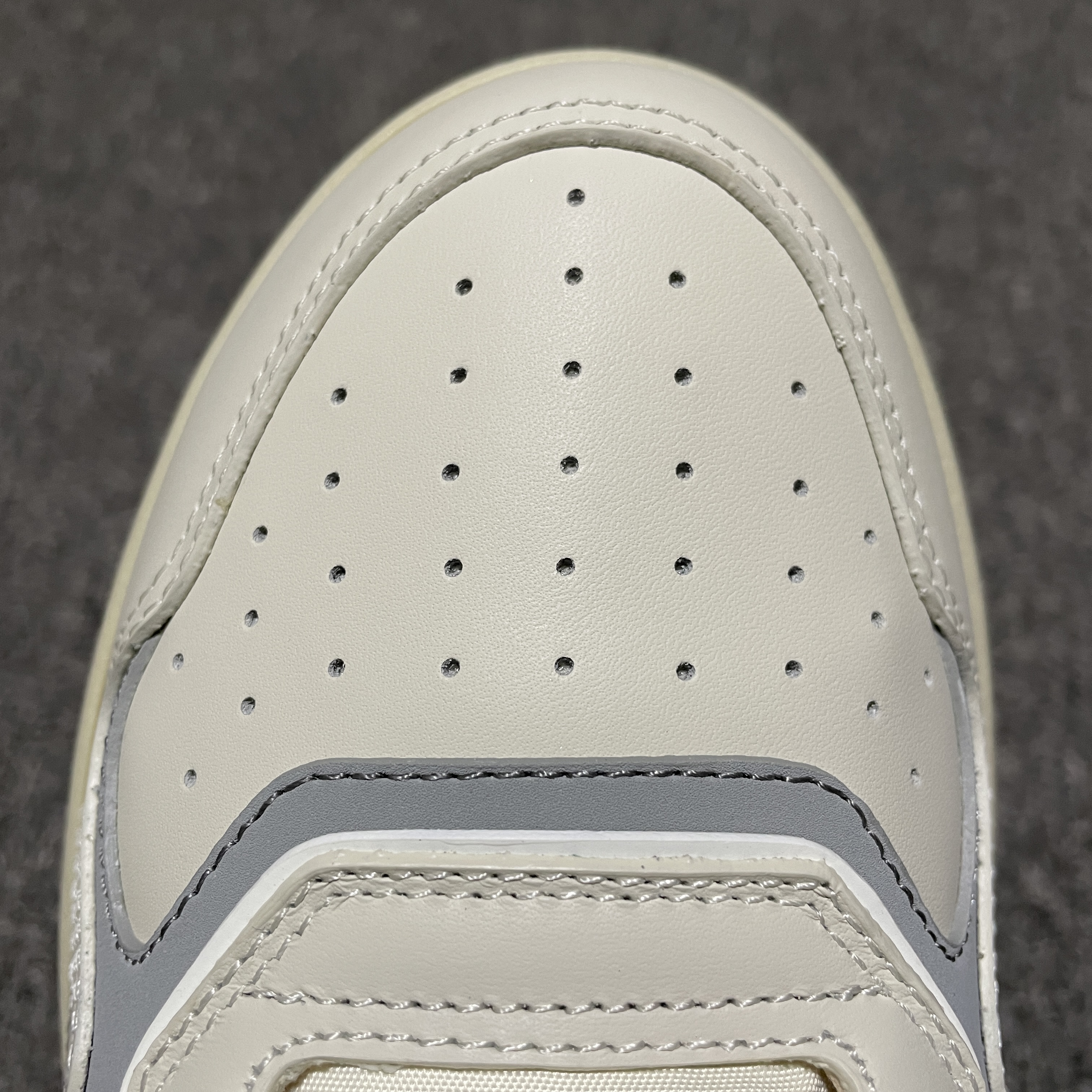 Dior B27 Low Top Sneaker Dior Oblique jacquard "White"（3SN272ZIR_H068）