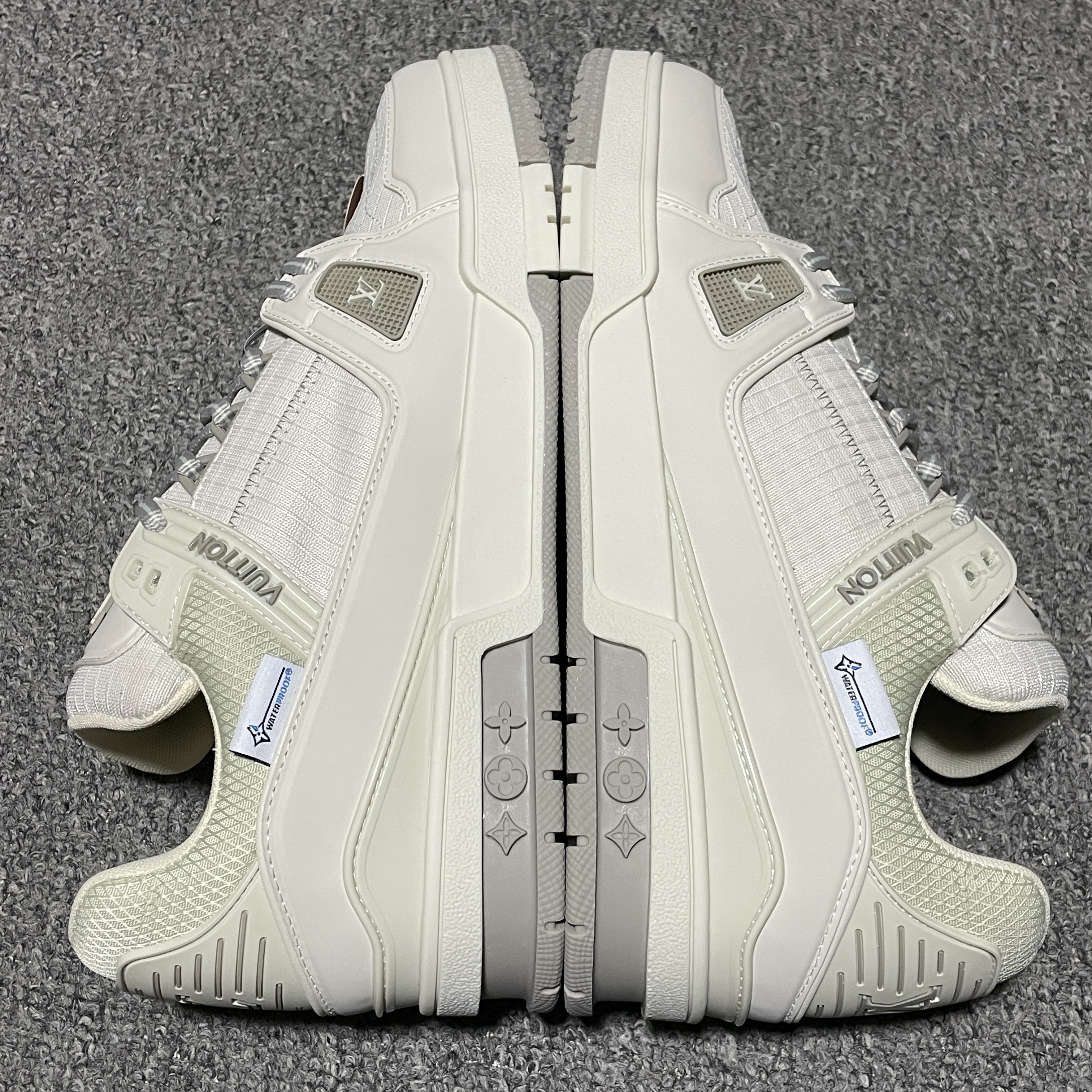 Louis Vuitton LV Trainer Grey（1ADEWF）