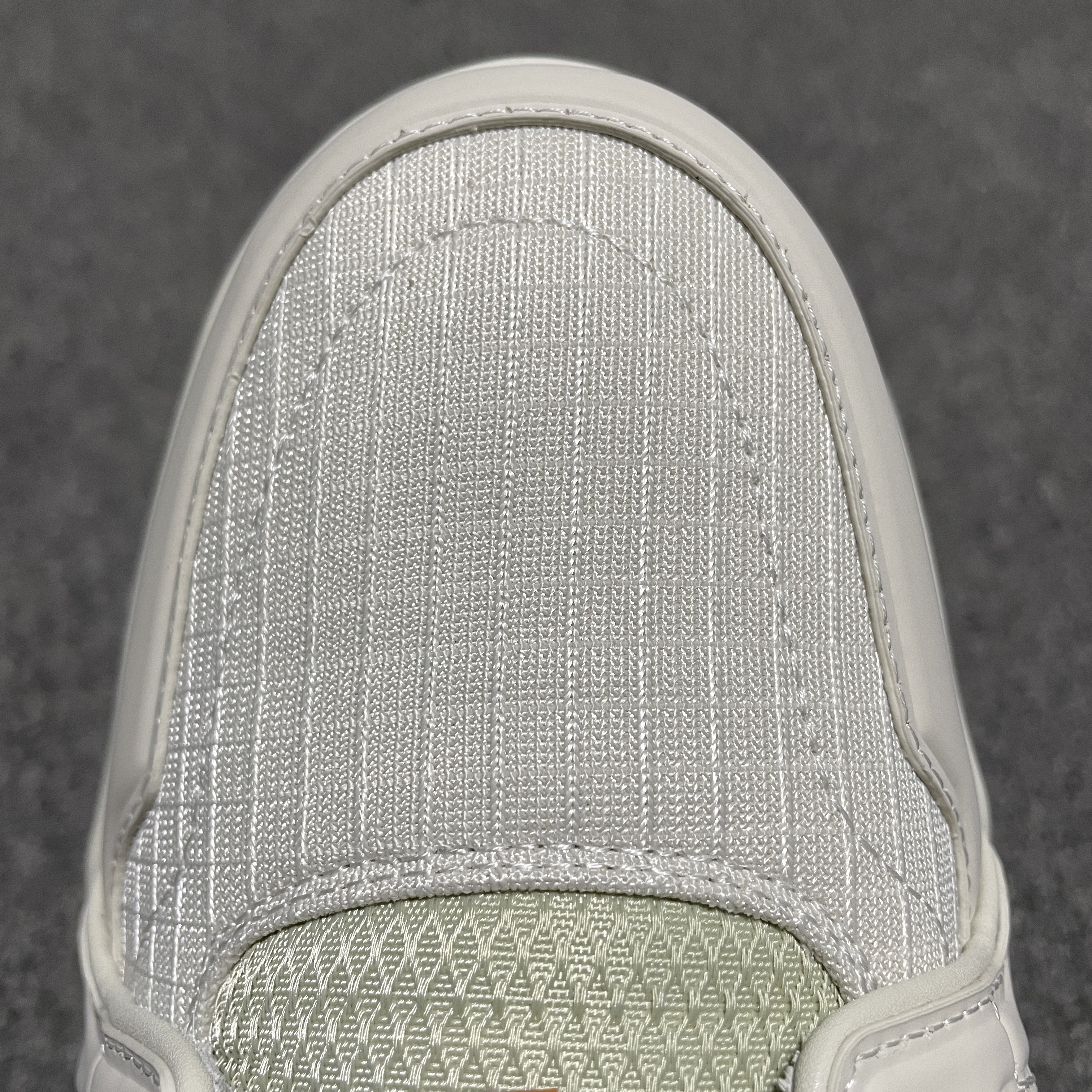 Louis Vuitton LV Trainer Grey（1ADEWF）