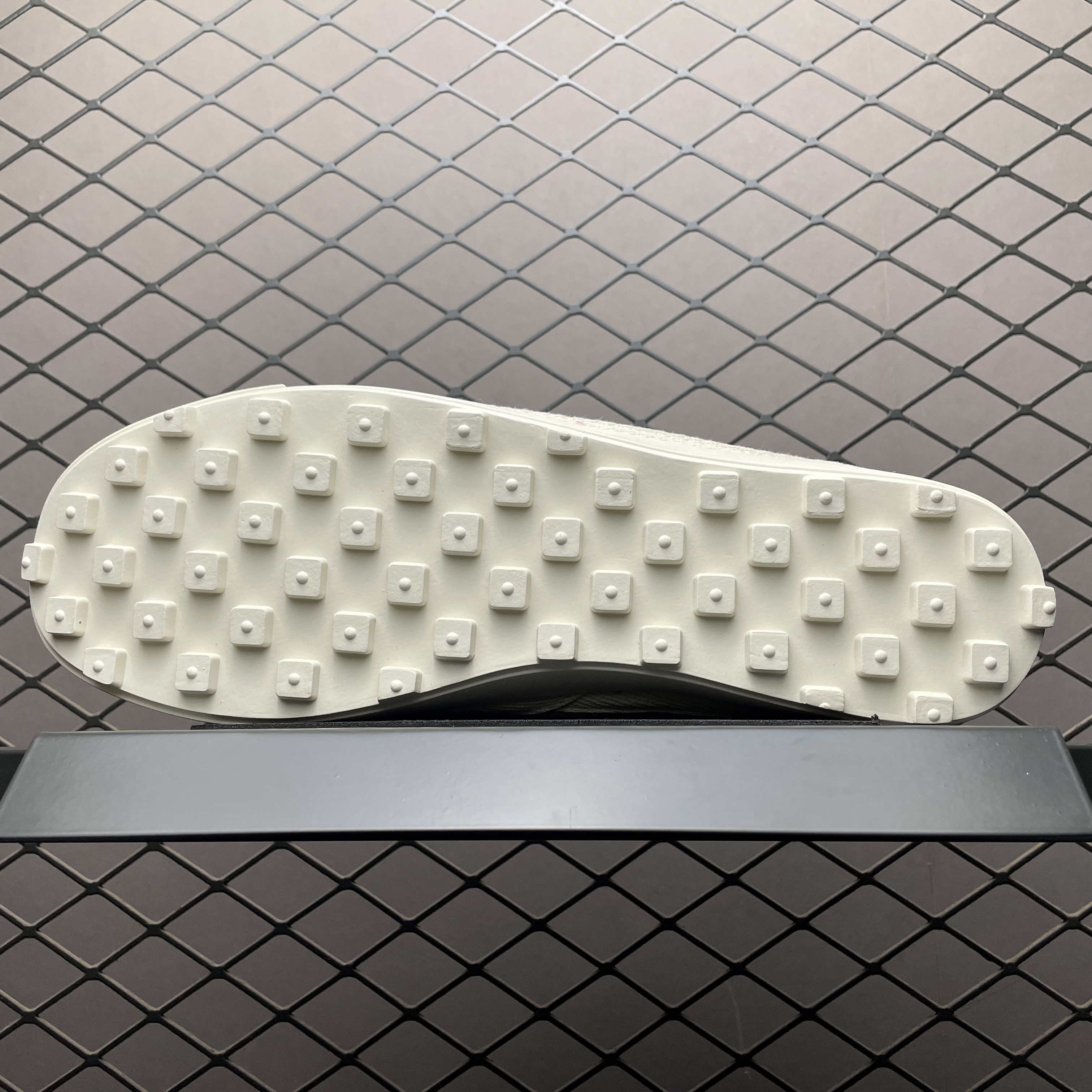 Bode × Nike Astro Grabber "Light Cream and Black" (FQ6892-100)