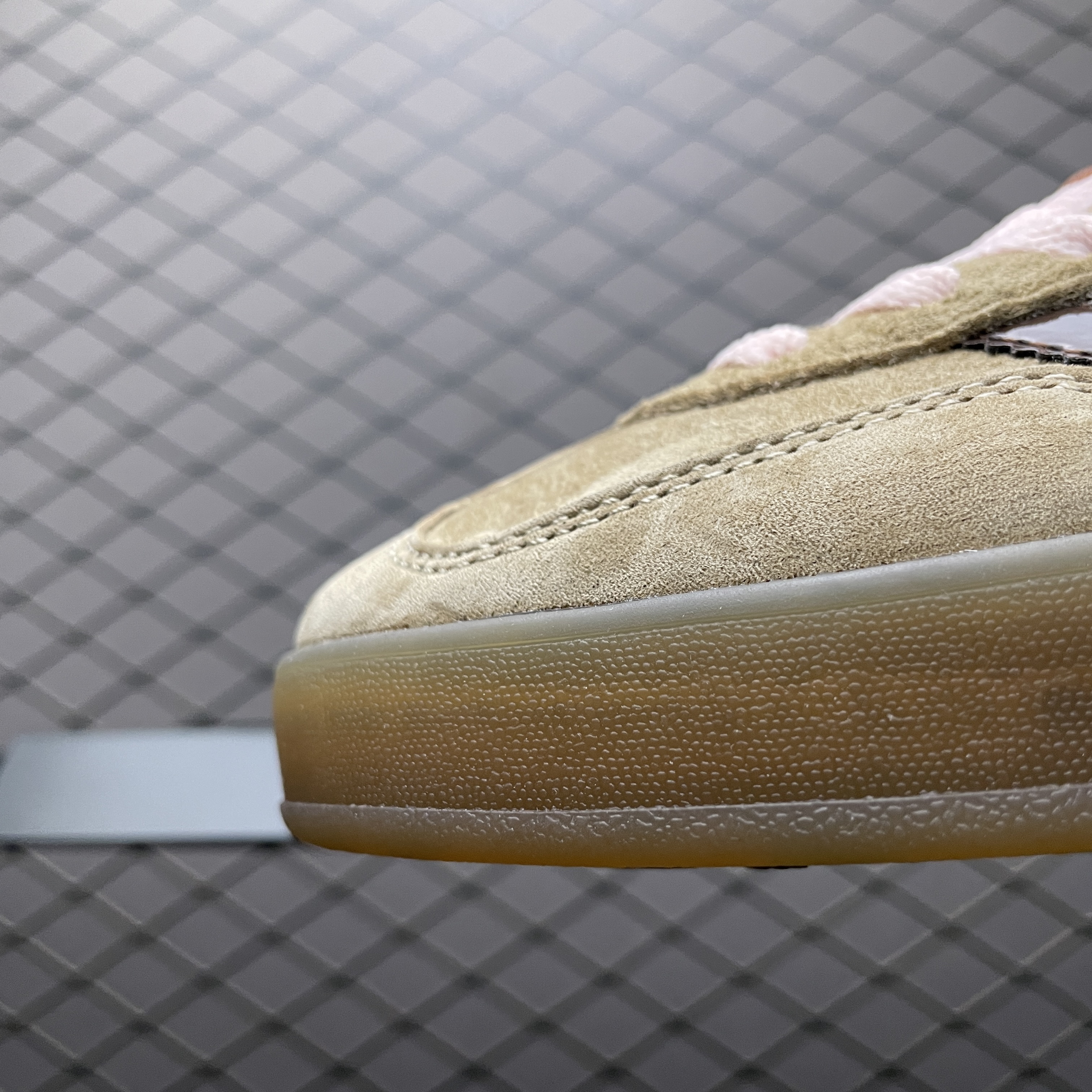 adidas Gazelle Indoor Brown Pink Gum （JR8028）
