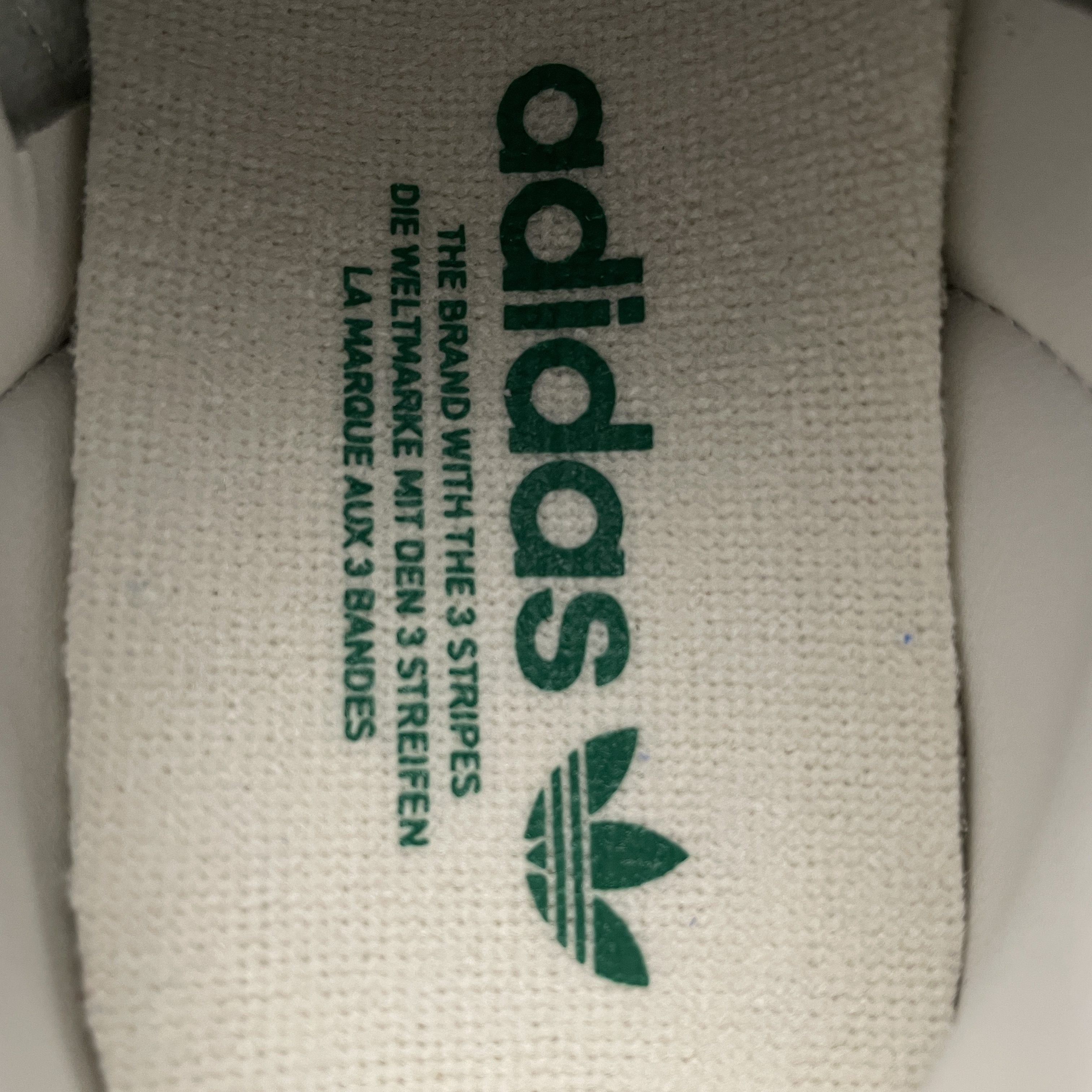 Adidas Originals WMNS SAMBA OG OWHITE/COUGRN/HAZGRN（JI3906）