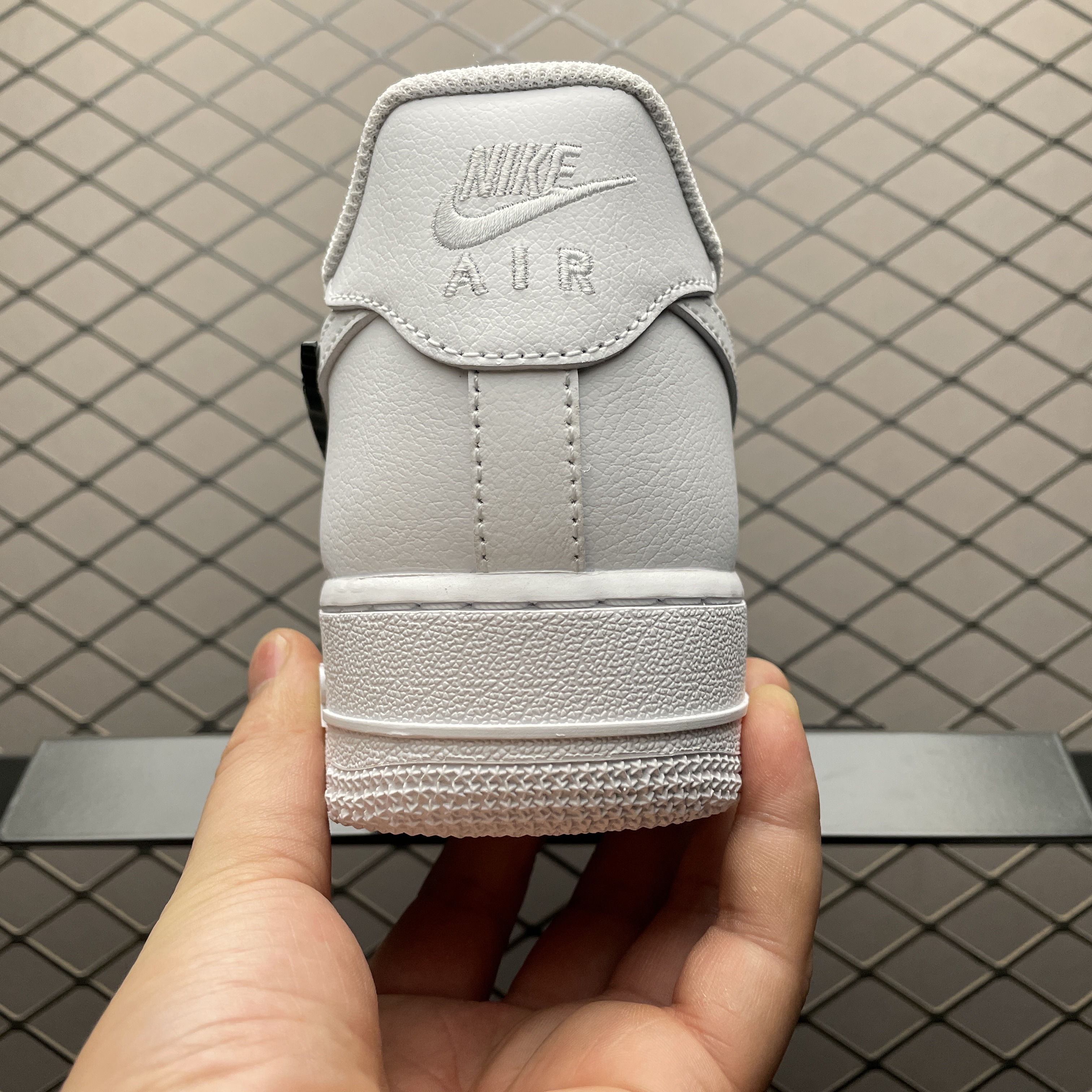 Nike Air Force 1 Low '07 LX "Metal Swoosh/White/Black"（IF1686-101）