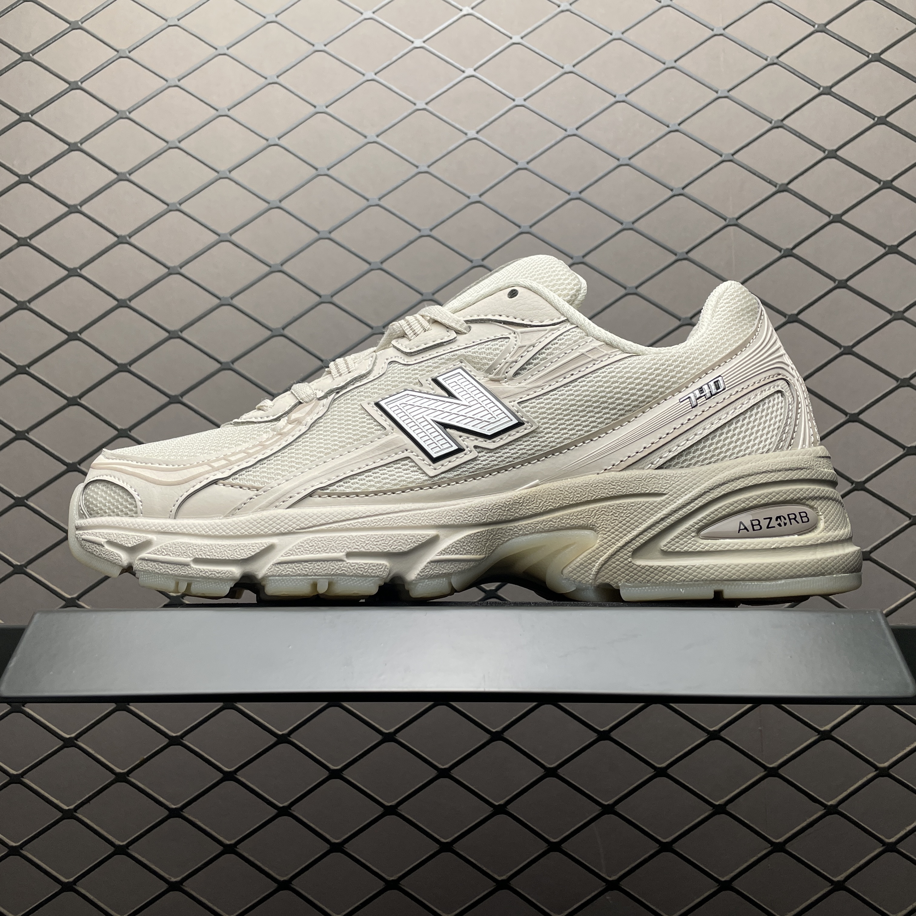 New Balance 740 Lunar New Year (2025) (U740LN1）