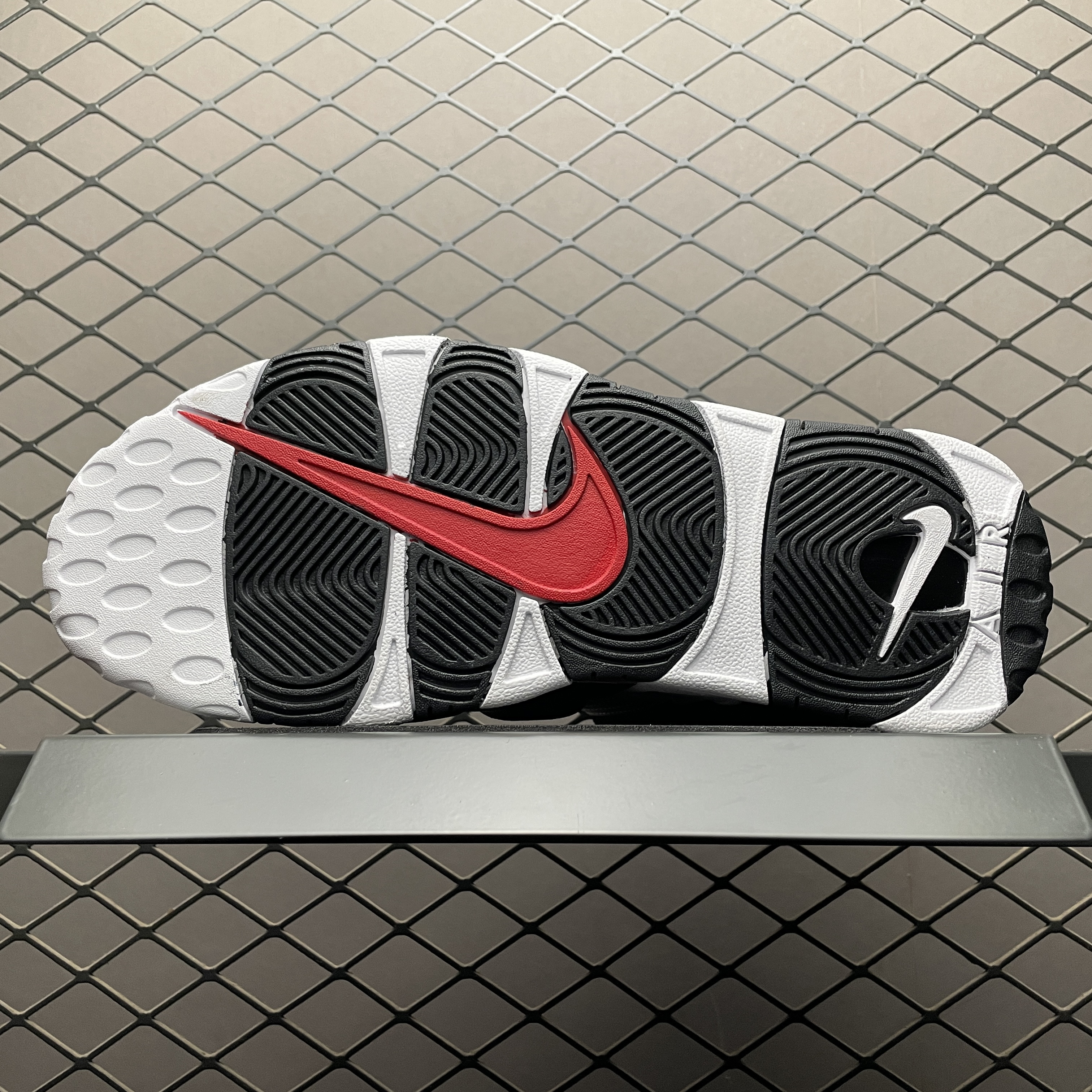 Nike Air More Uptempo "Scottie Pippen" PE 2018 SS（FZ3055-105）