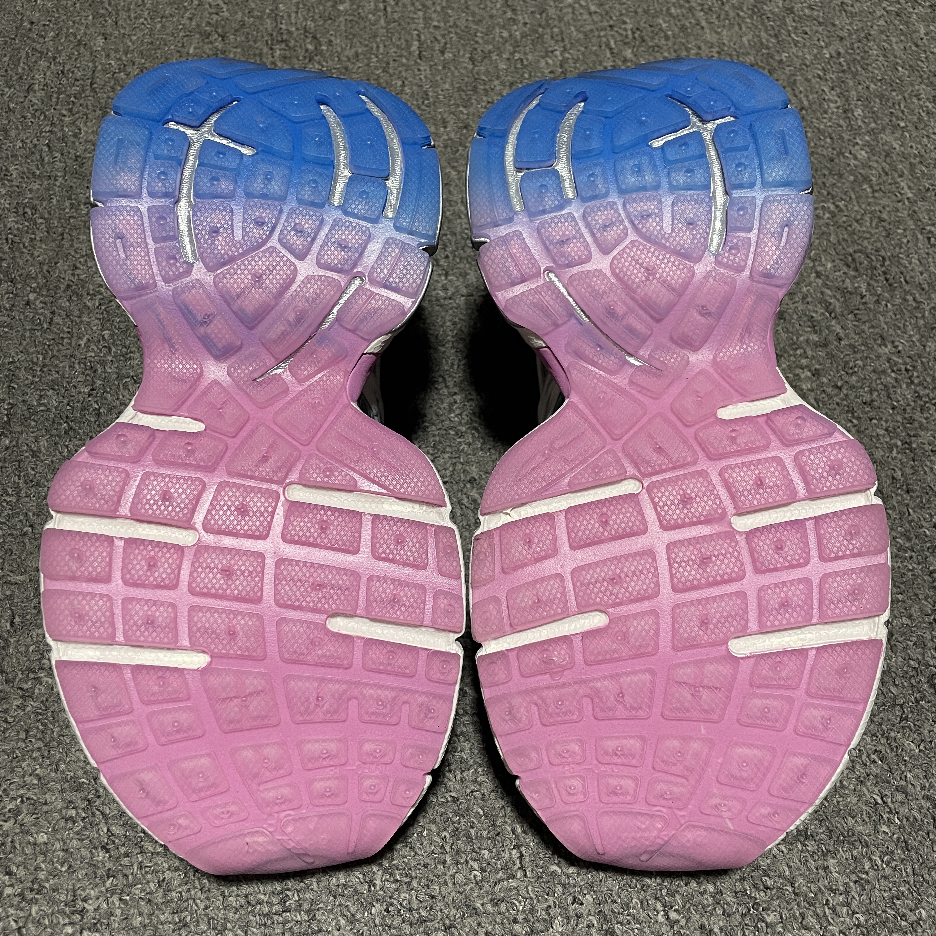 Balenciaga 3XL Extreme lace sneakers（825599W3XCH9145）