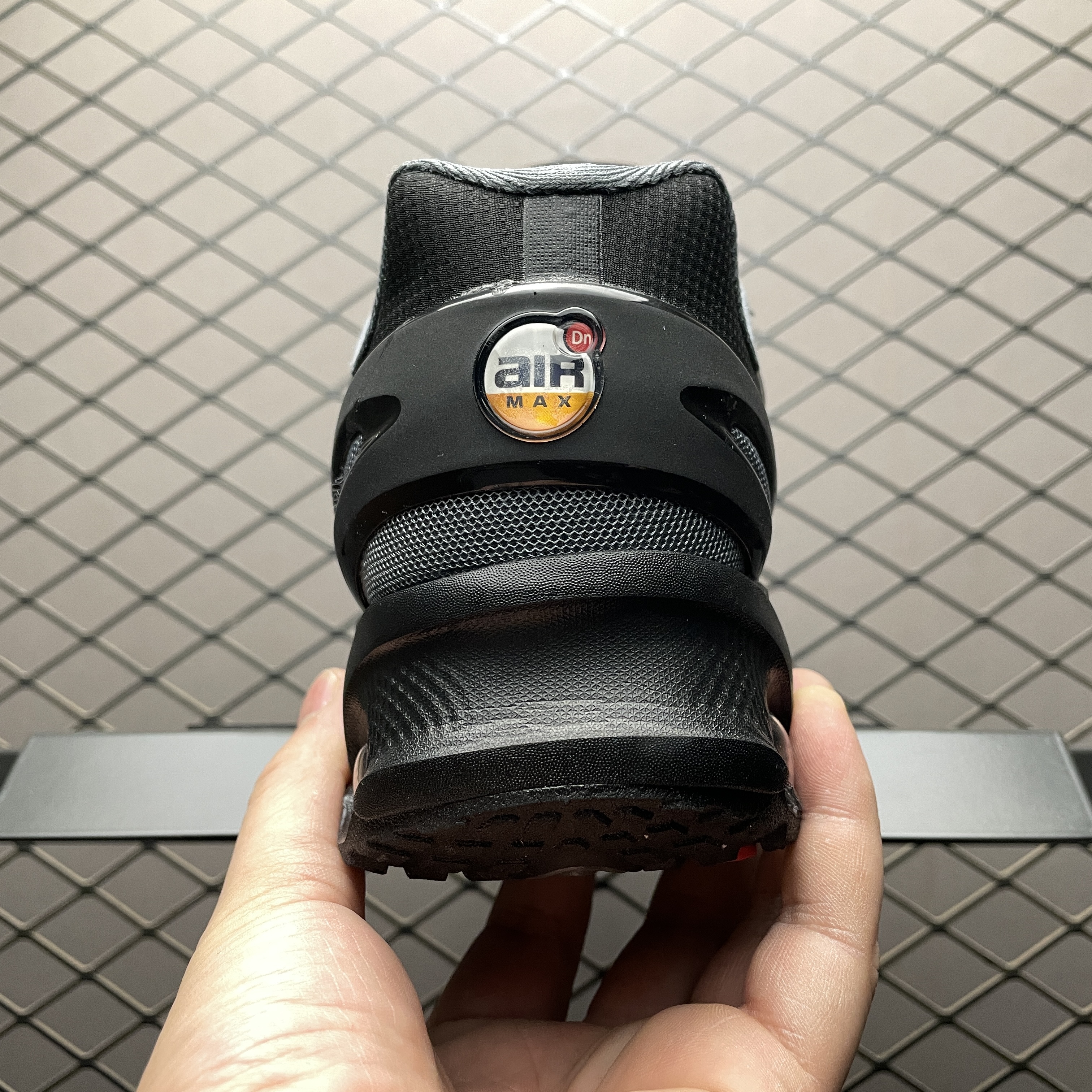 Nike Air Max DN8 Black（FQ7860-005）