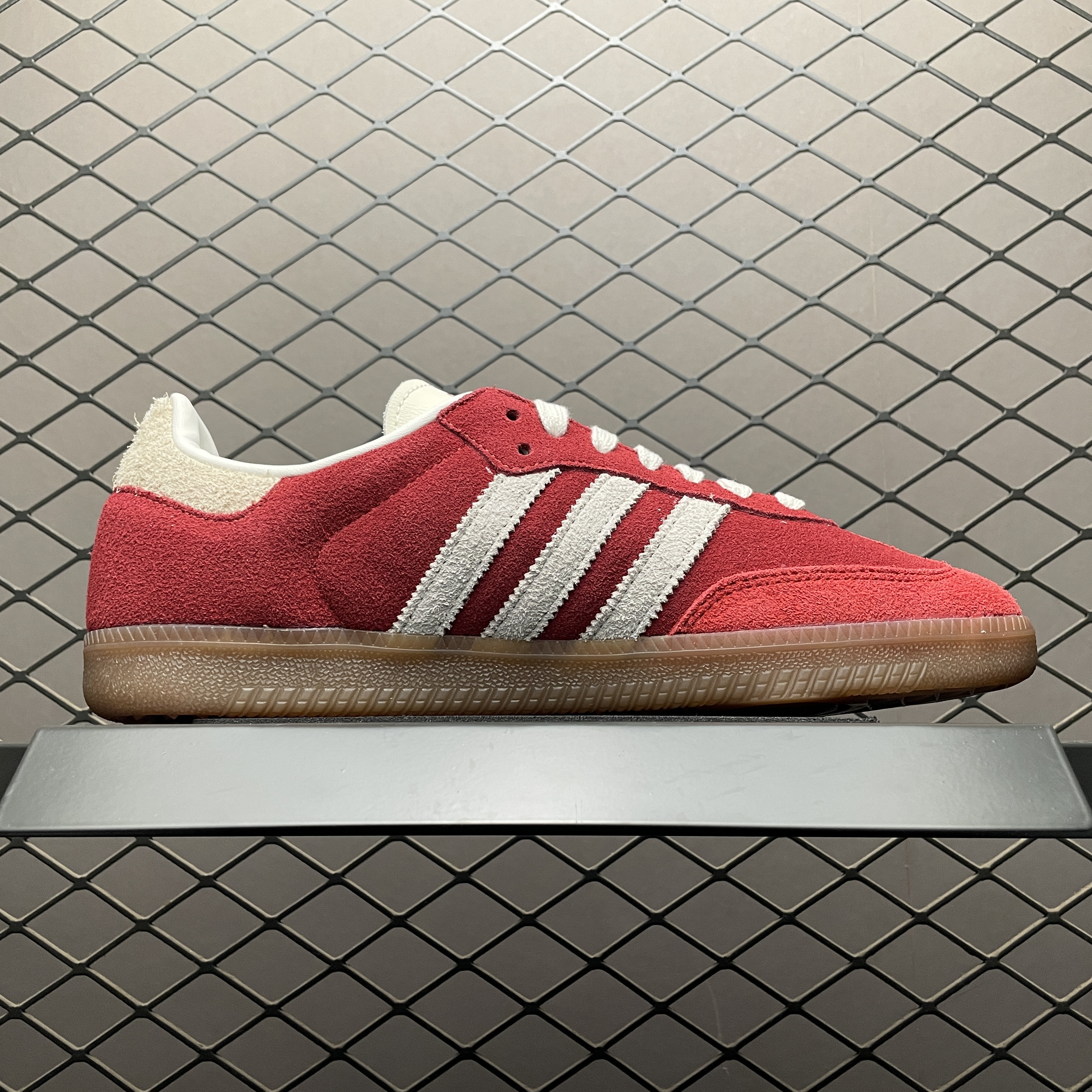 adidas Originals Samba OG TAL "Better Scarlet/Off White/Sand Strata"（IG8905）