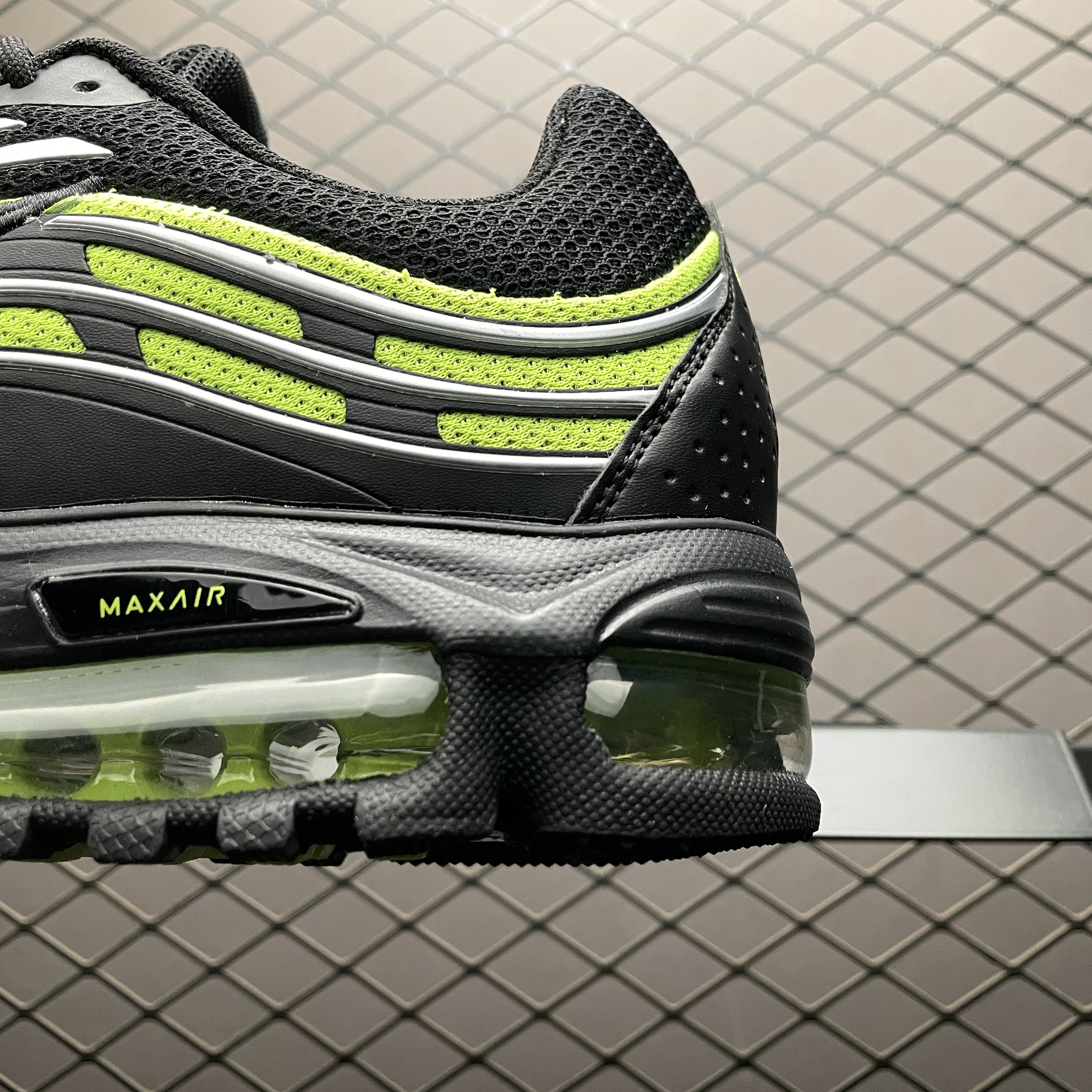 Nike Air Max TL 2.5 "Black and Citron" (FZ4110-003)