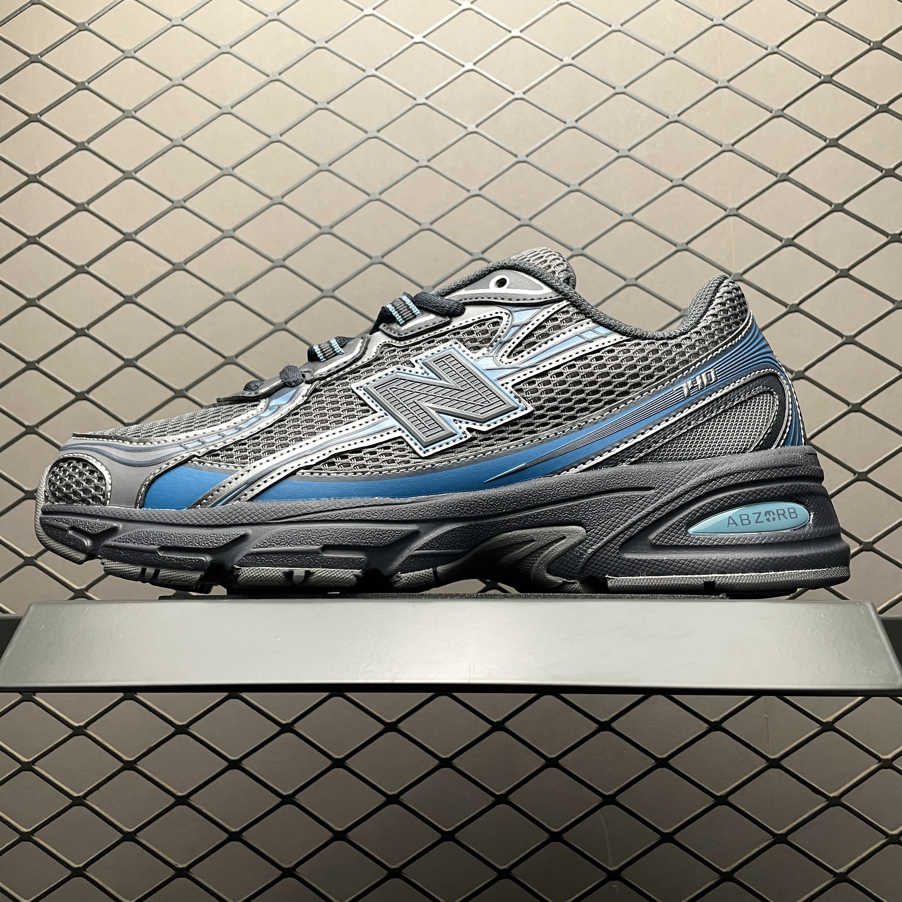 New Balance 740 "Black/Navy" (2025) (U740BT2）