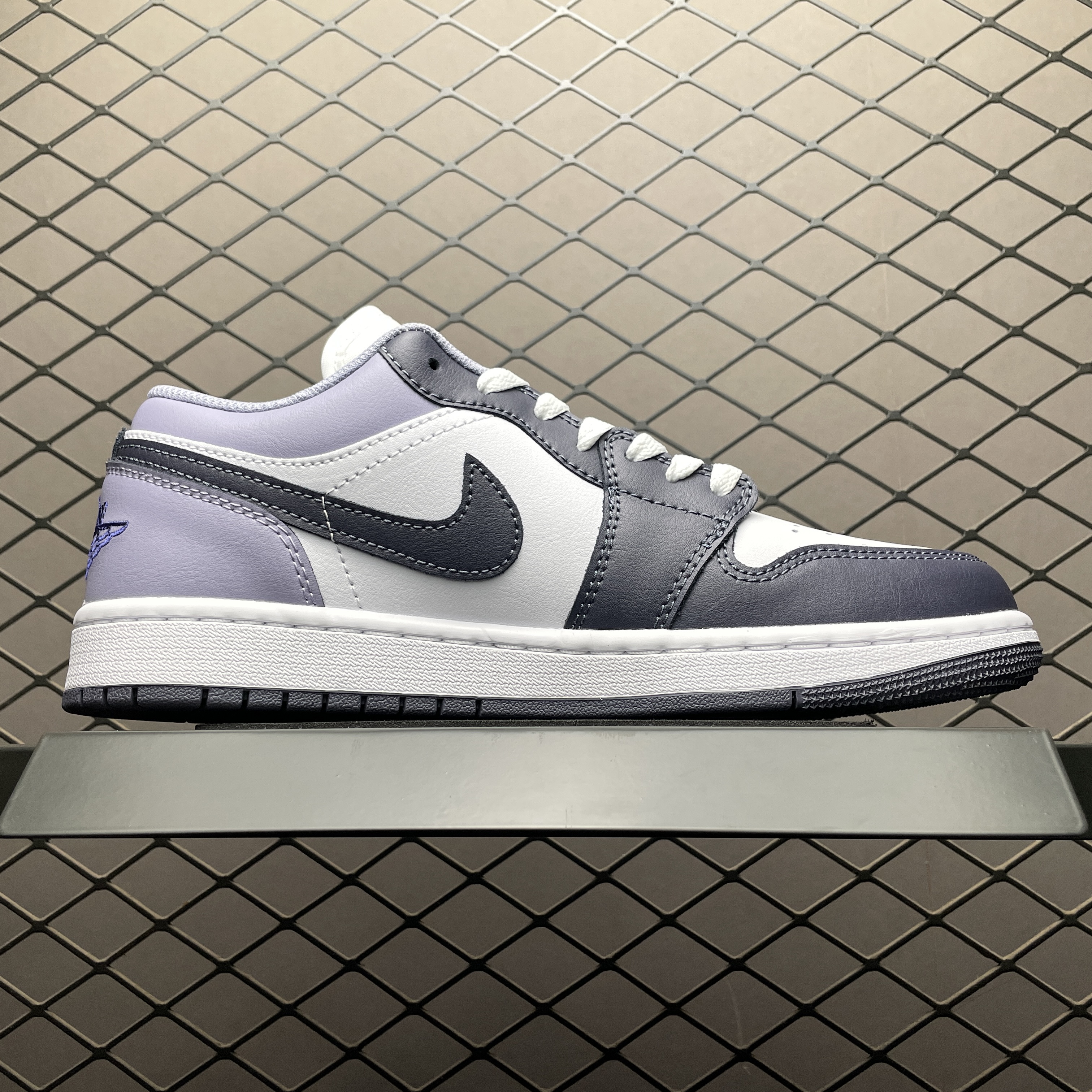 Nike Air Jordan 1 Low "White/Dark Blue Grey/Purple Comet/Indigo Haze"（553558-145）