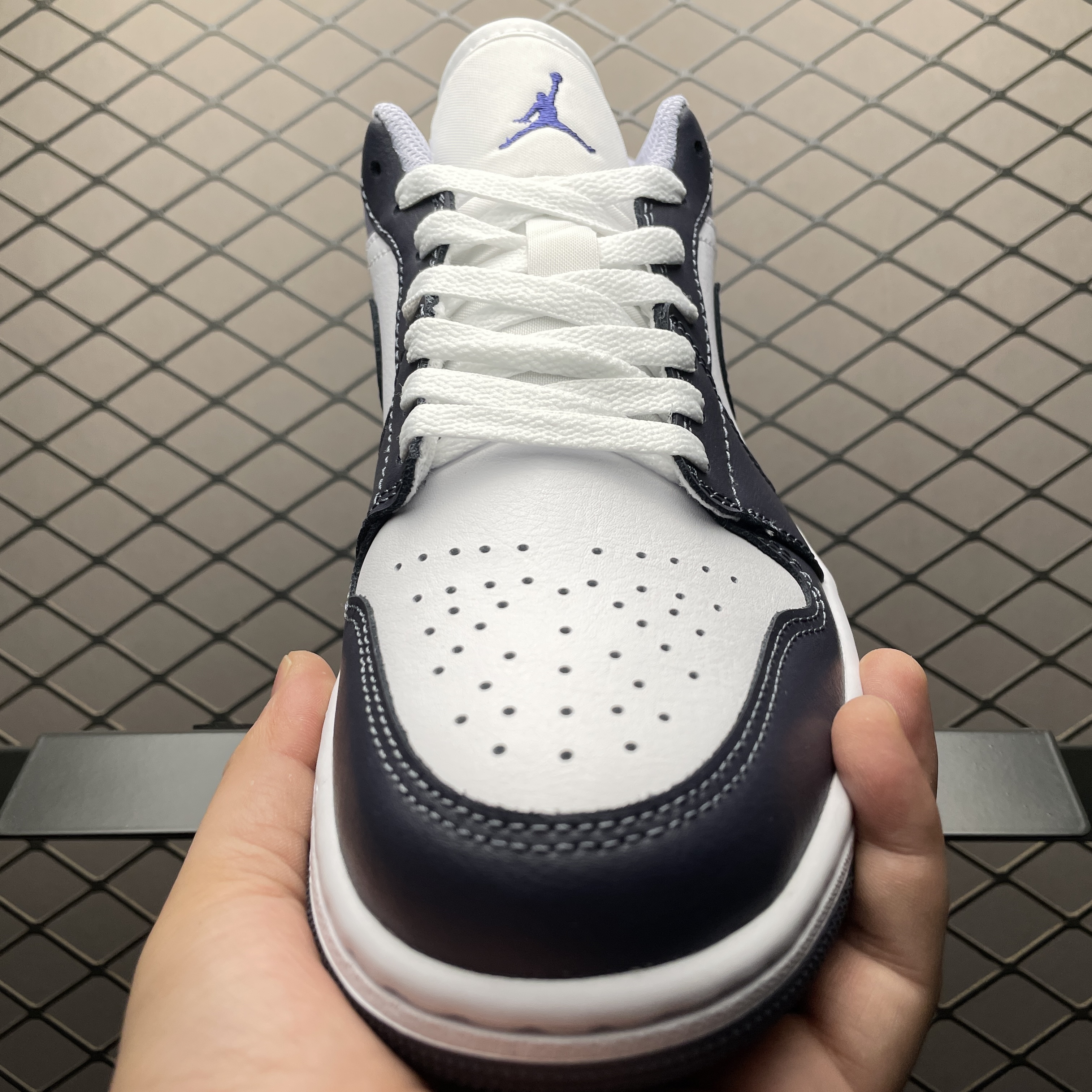 Nike Air Jordan 1 Low "White/Dark Blue Grey/Purple Comet/Indigo Haze"（553558-145）