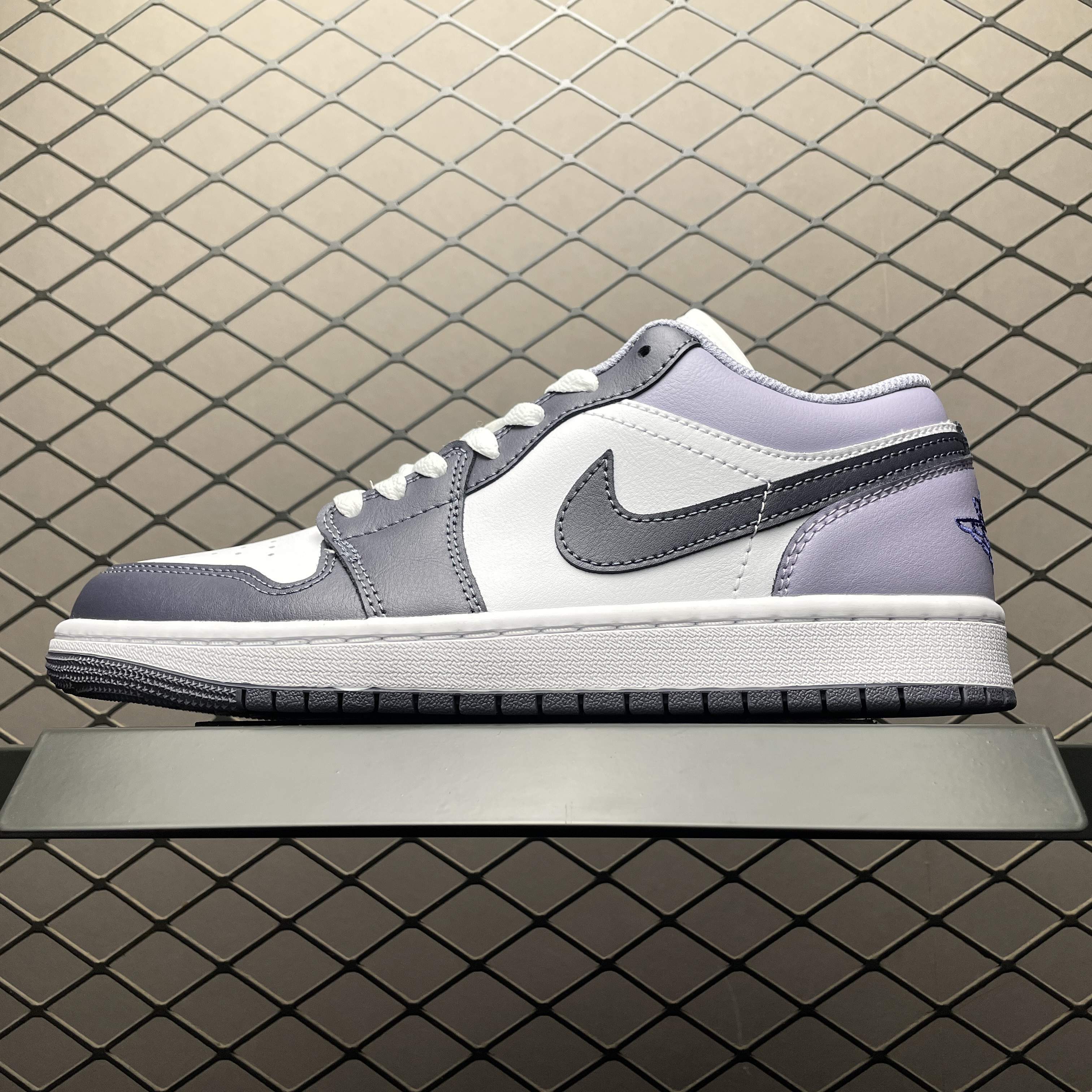 Nike Air Jordan 1 Low "White/Dark Blue Grey/Purple Comet/Indigo Haze"（553558-145）