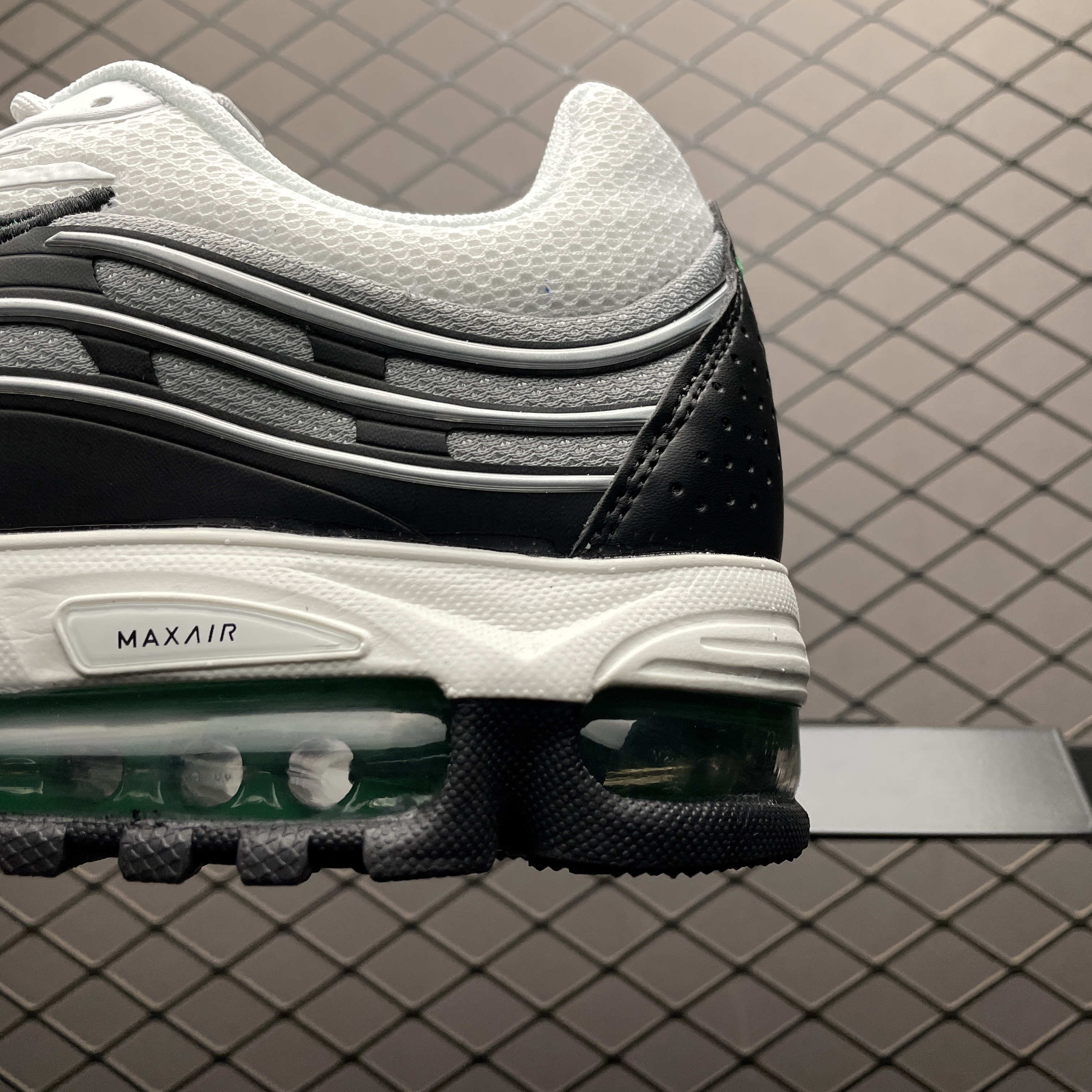 Nike Air Max TL 2.5 "Black/Metallic Silver" (FZ4110-100)