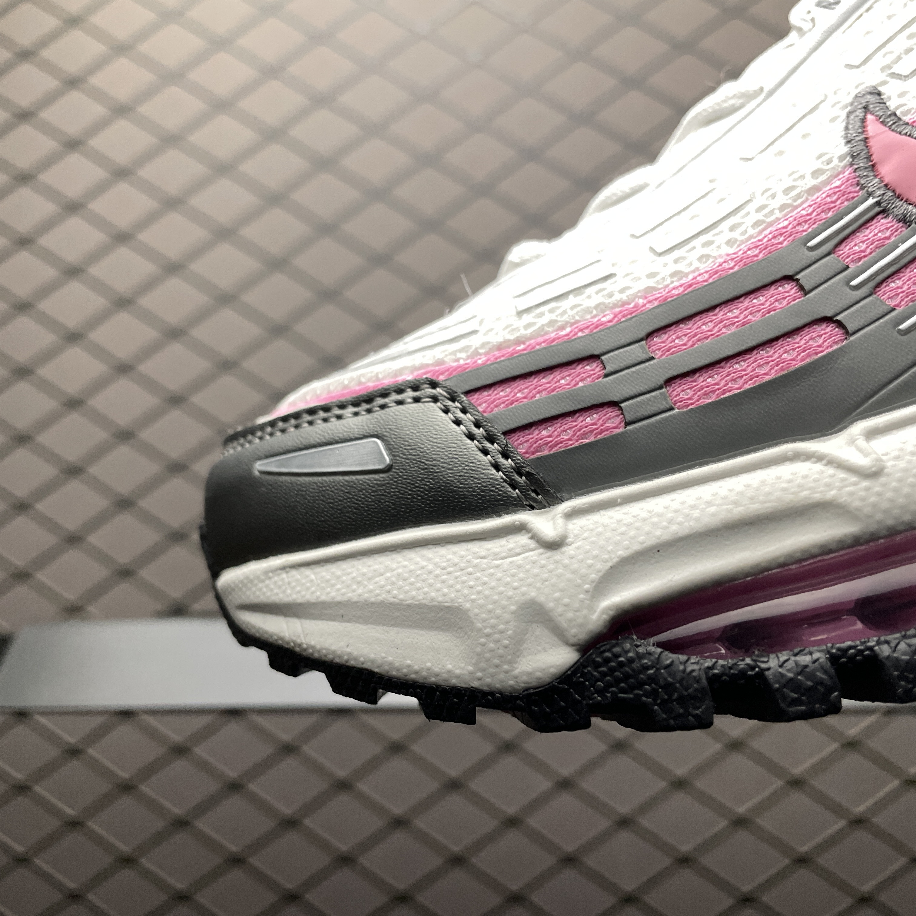 Nike Air Max TL 2.5 "Summit White/Playful Pink/Smoke Grey" (FZ4110-101)