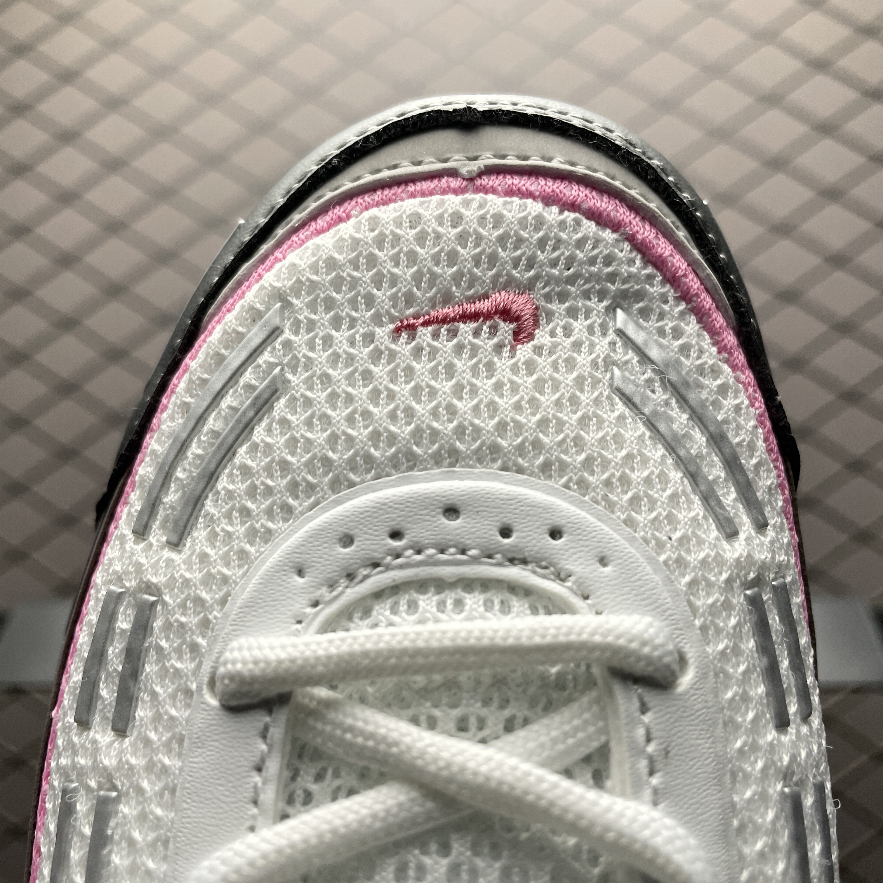 Nike Air Max TL 2.5 "Summit White/Playful Pink/Smoke Grey" (FZ4110-101)