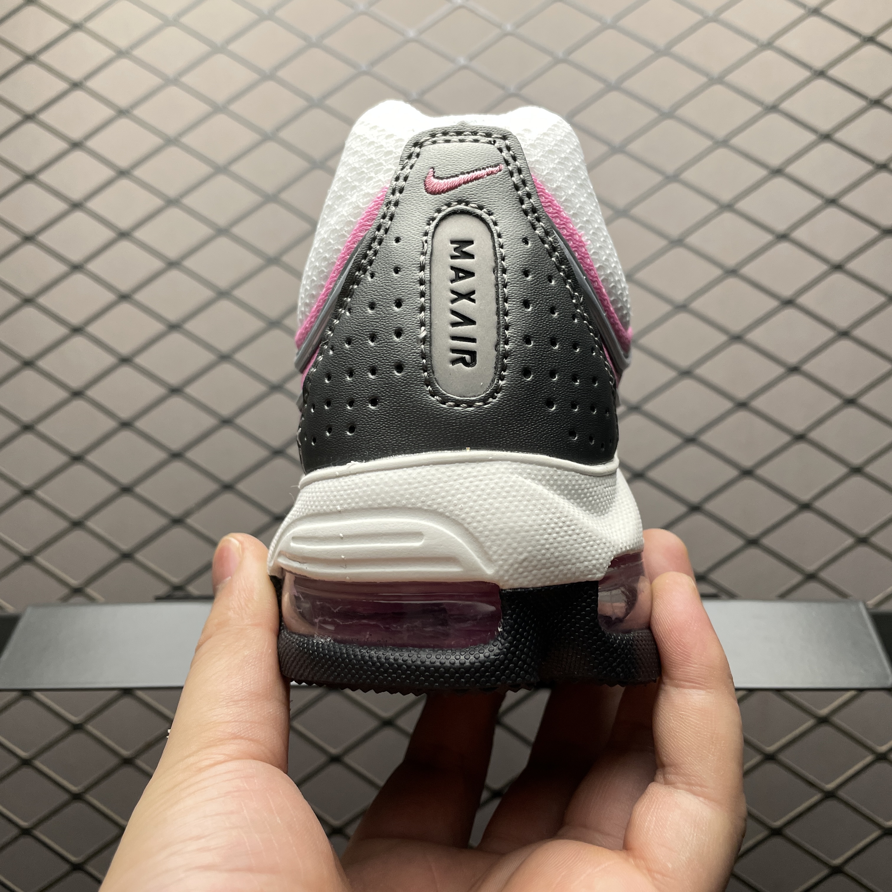 Nike Air Max TL 2.5 "Summit White/Playful Pink/Smoke Grey" (FZ4110-101)