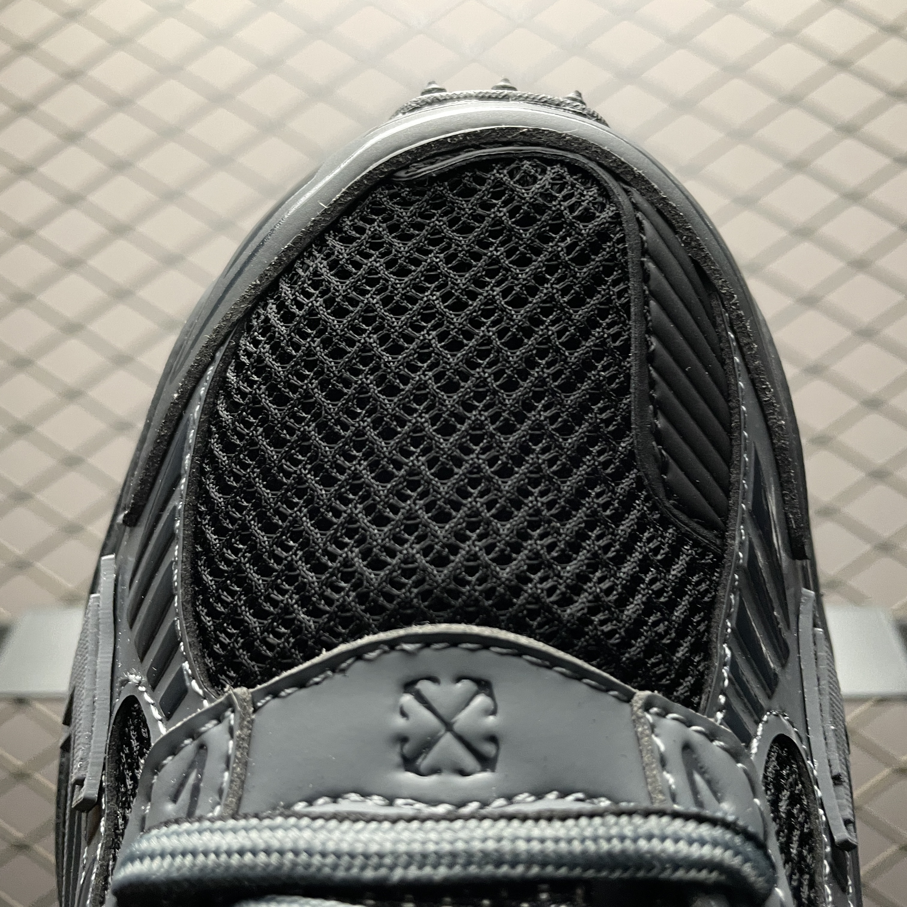 OFF-WHITE Be Right Back Black(OMIA295C99FAB0011010)