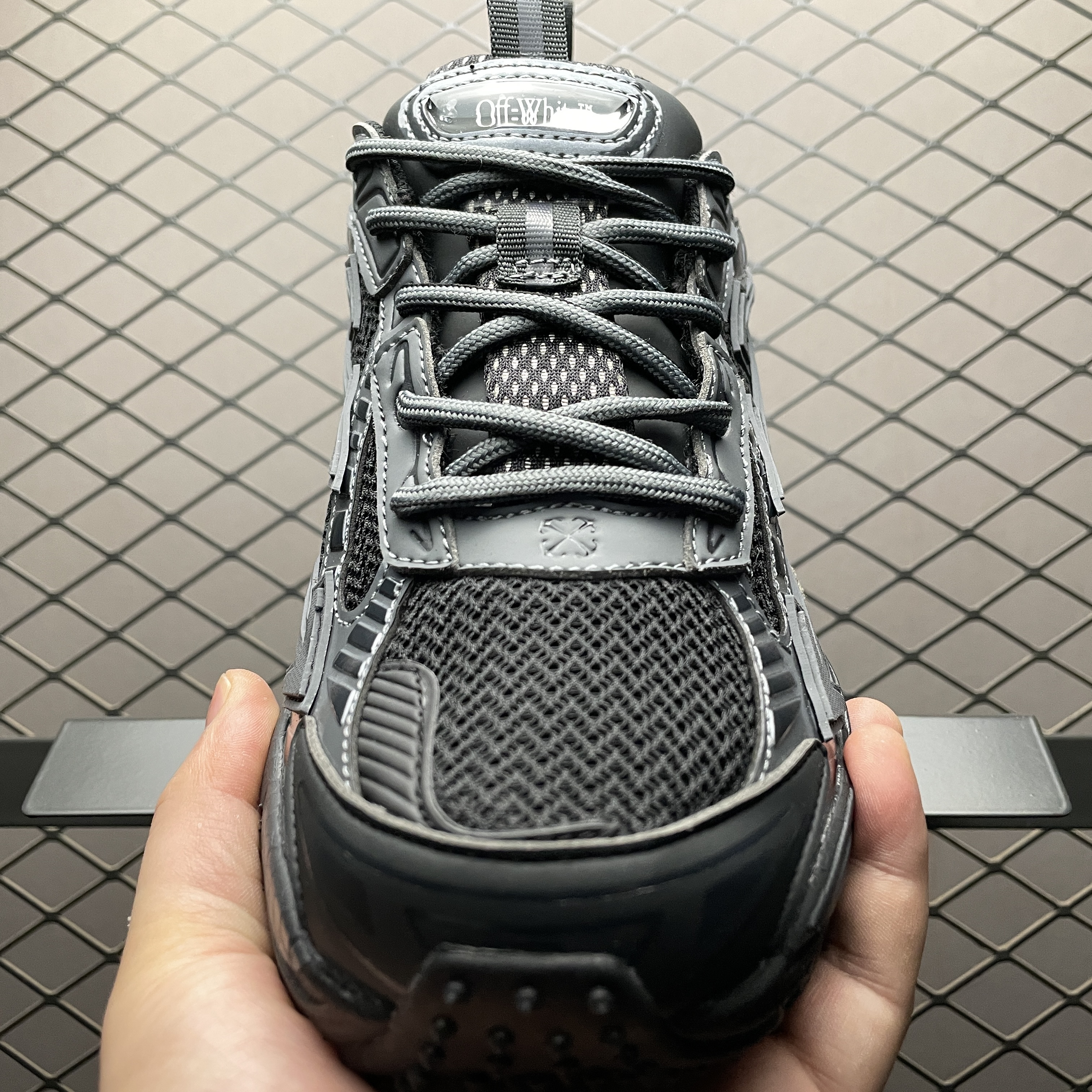 OFF-WHITE Be Right Back Black(OMIA295C99FAB0011010)