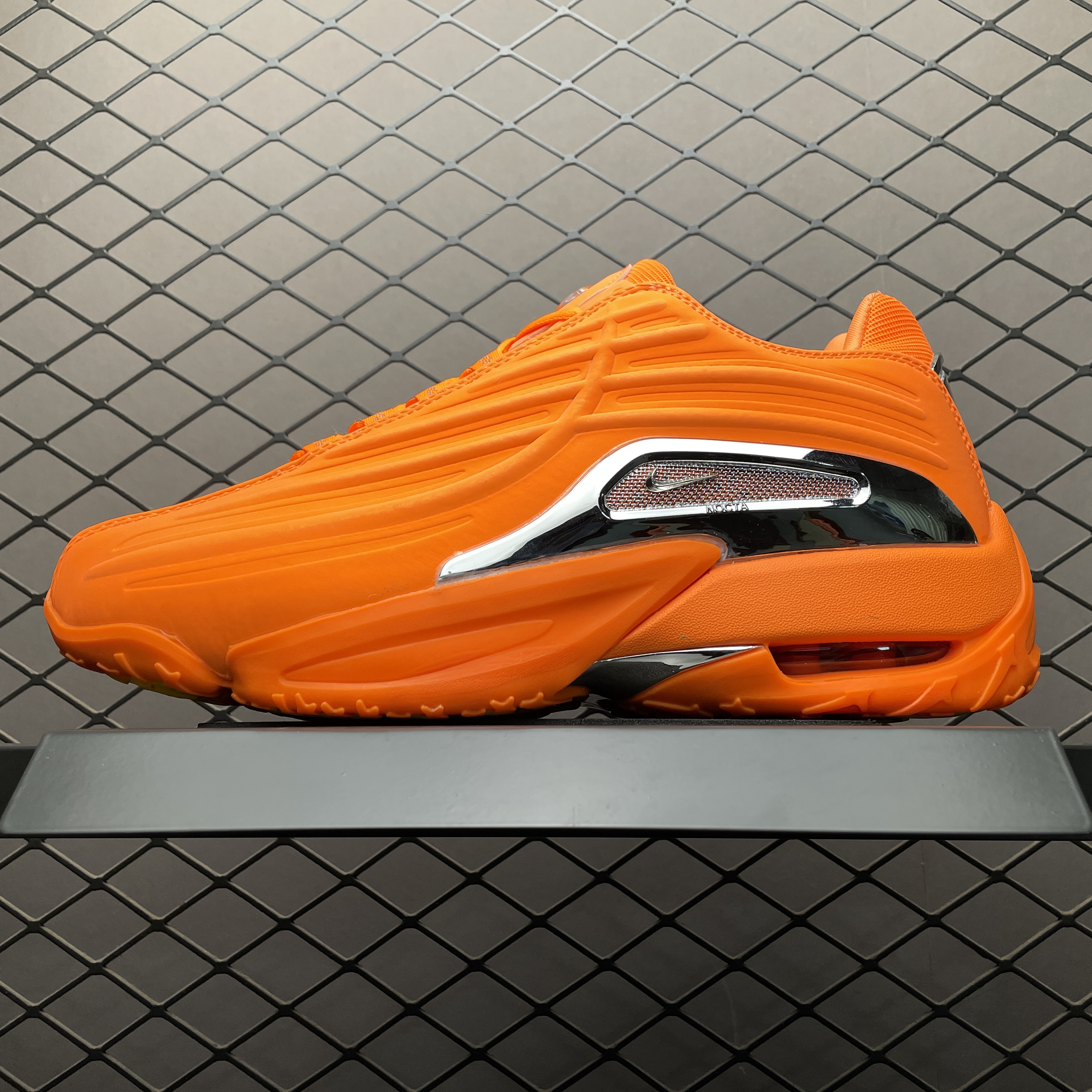 Drake NOCTA × Nike Hot Step 2 "Total Orange"（DZ7293-800）