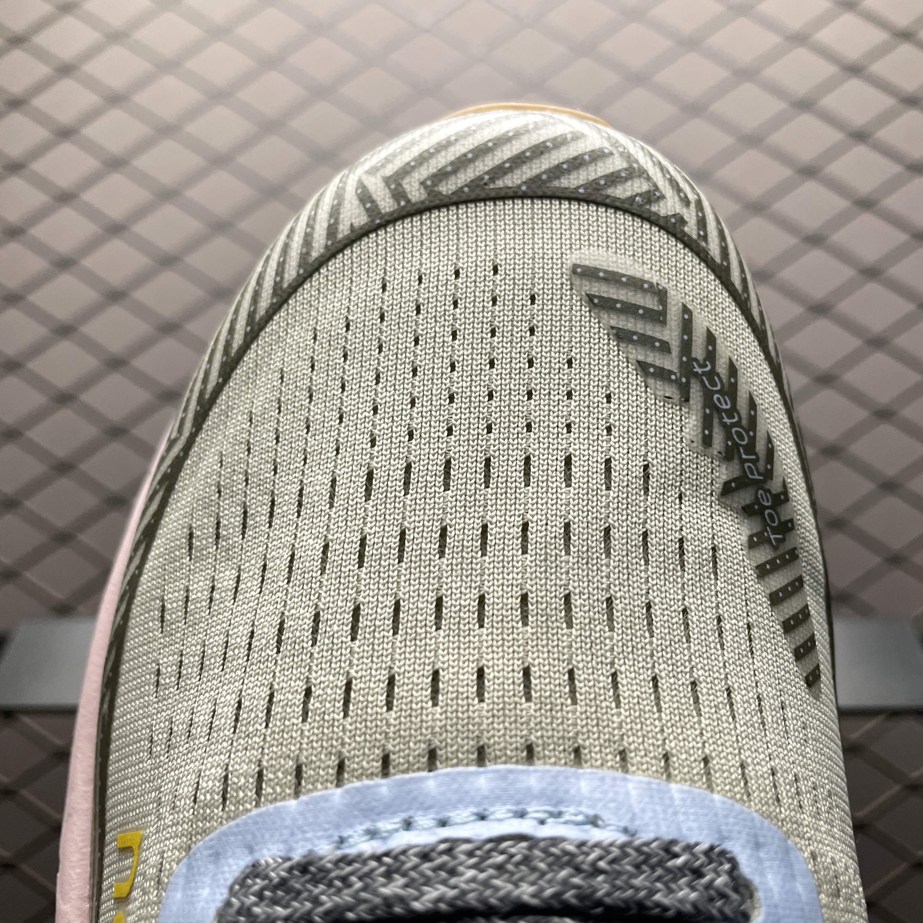 New Balance WTMORUG3 sneakers (WTMORUG3)