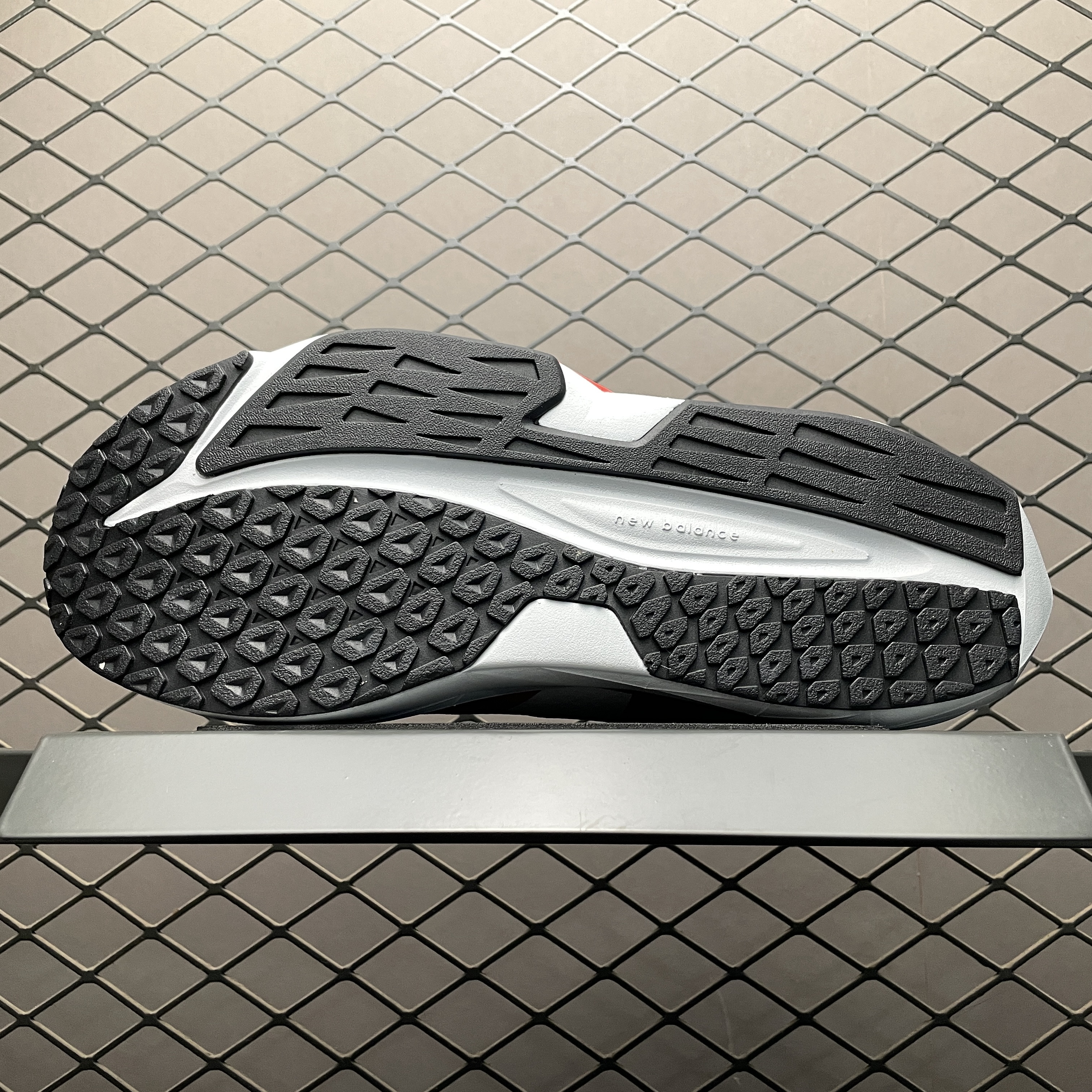 New Balance DynaSoft Flash V7 "Red" (MFLSHRD7)