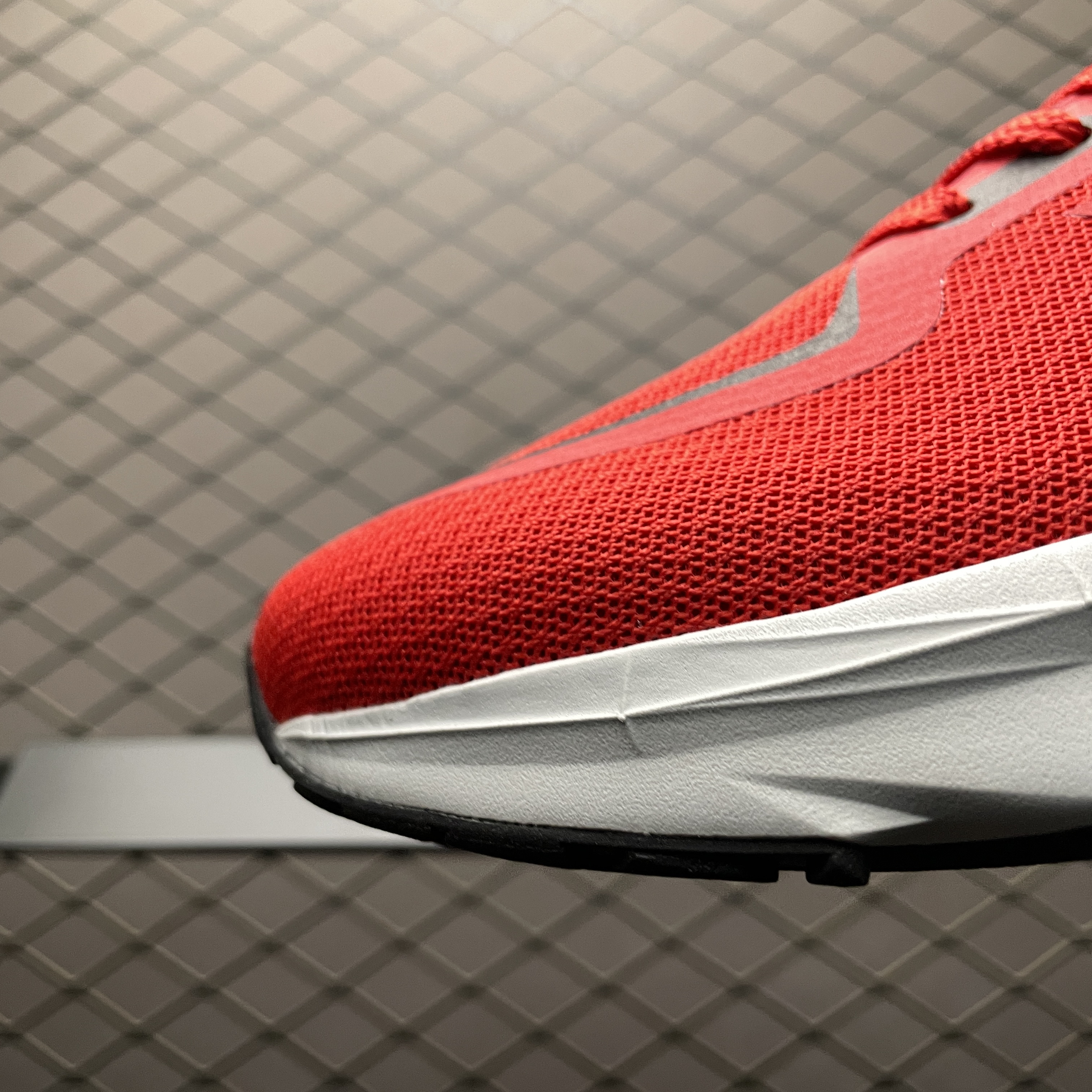 New Balance DynaSoft Flash V7 "Red" (MFLSHRD7)