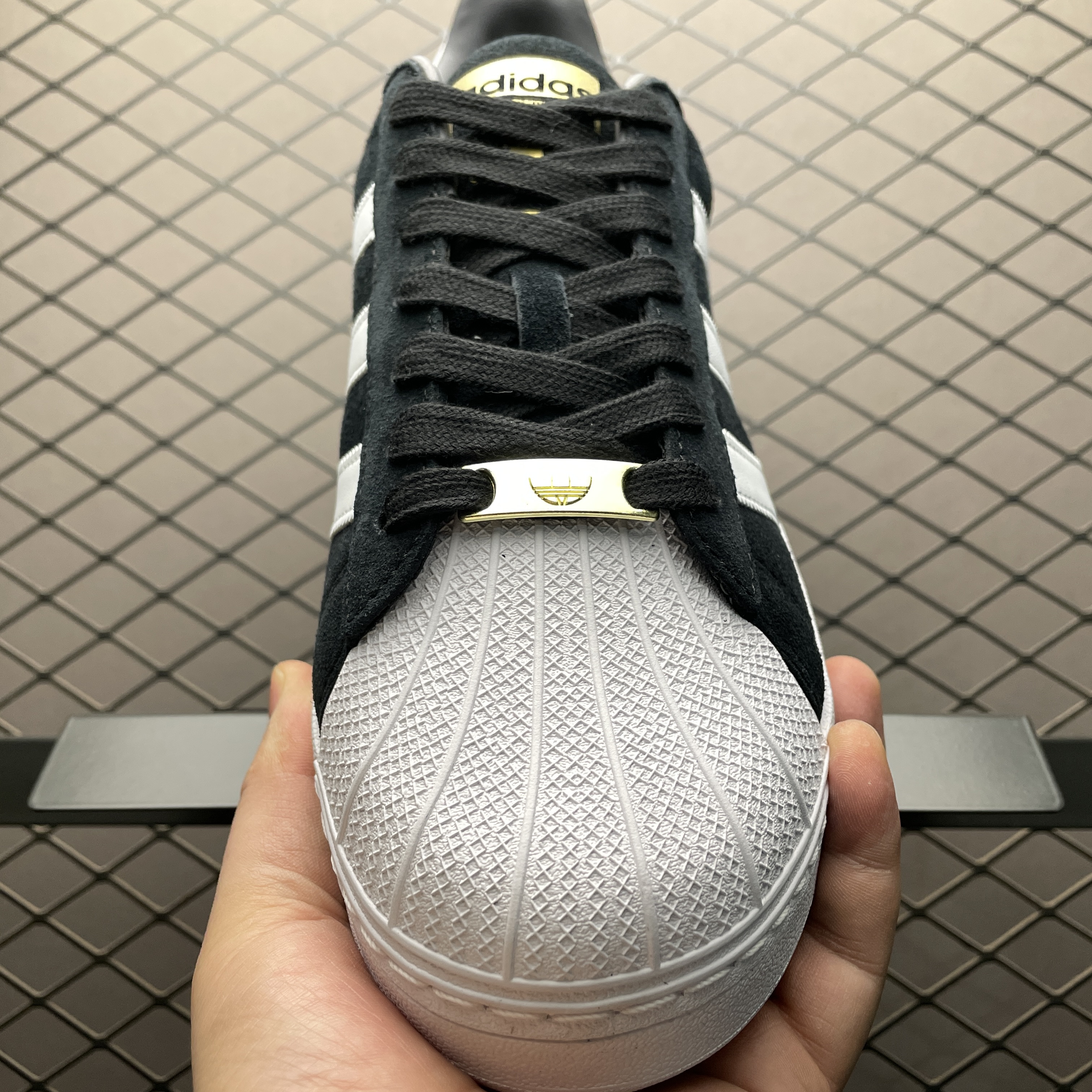 Adidas Superstar XLG （ID4657）