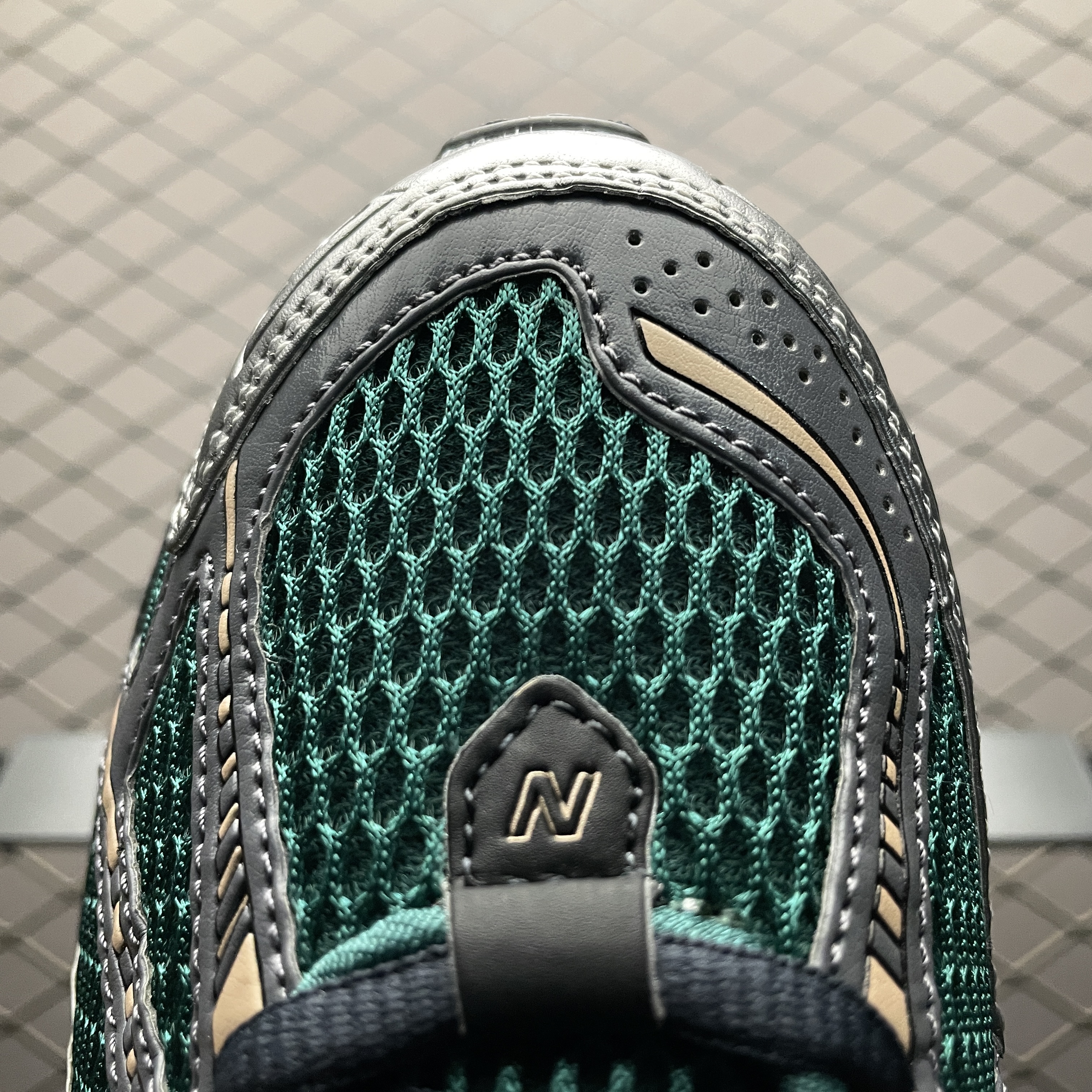 New Balance 1906R Zalando Trail Mix Green (M1906RZM）