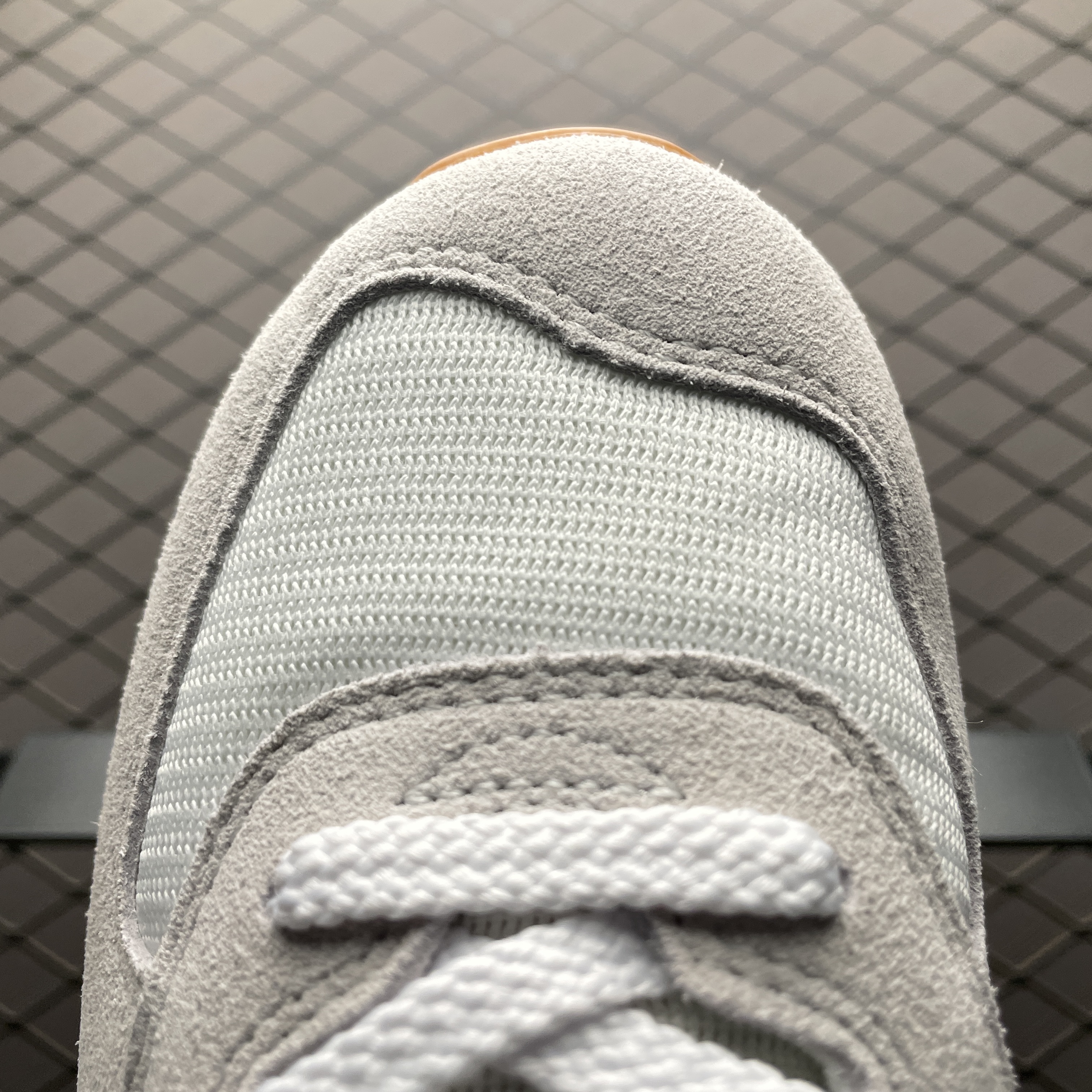 New Balance 574 "White/Green/Gum" (ML574TD2）