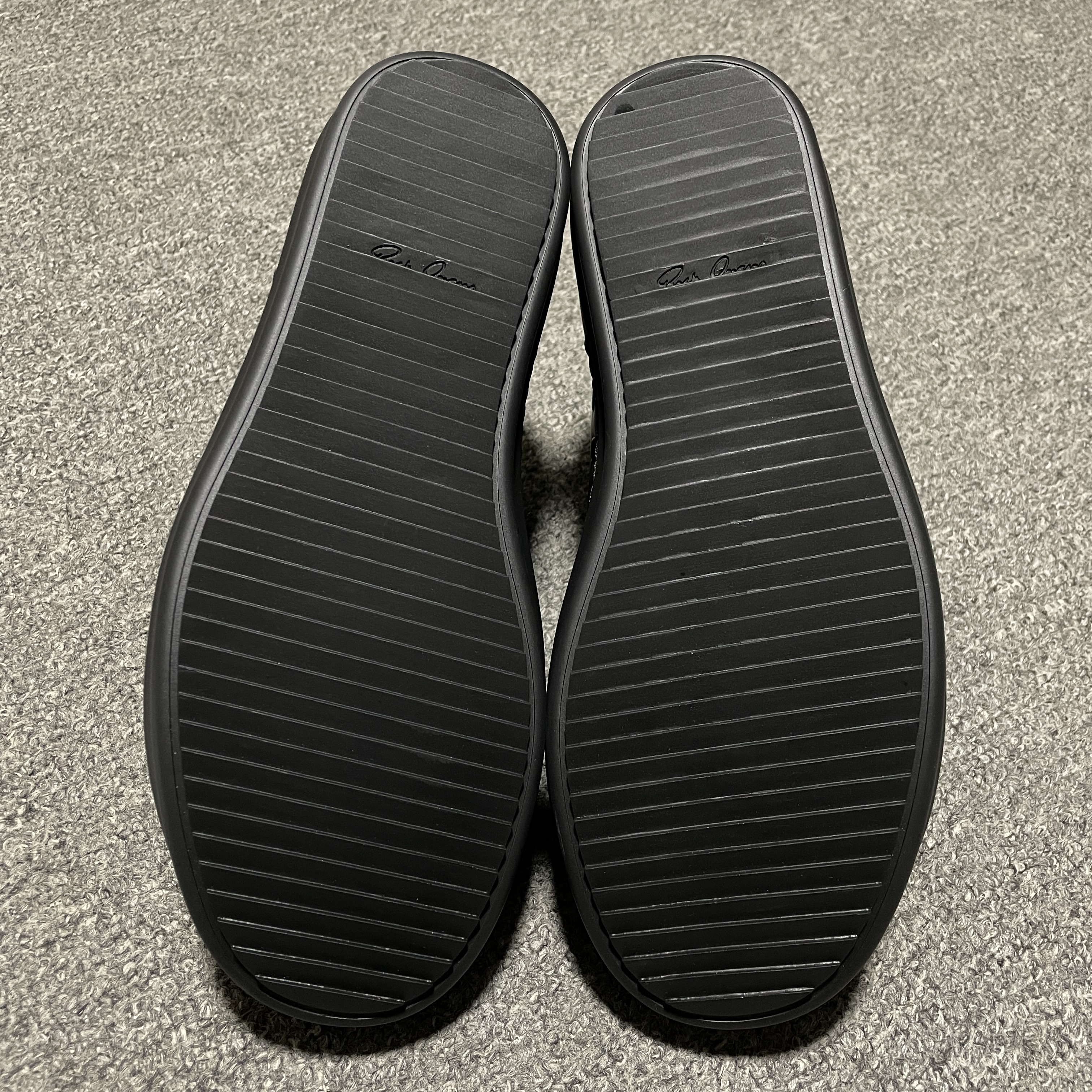 Rick Owens oversize-shoelace leather sneakers（RU01D3893LCOW2-9999）