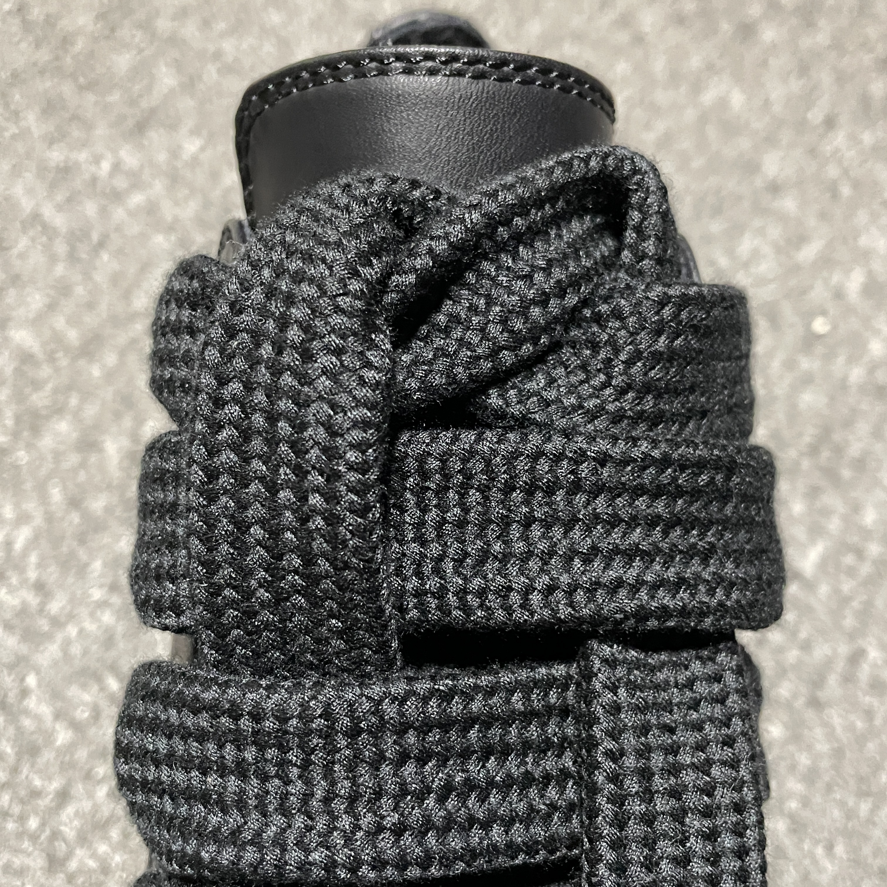 Rick Owens oversize-shoelace leather sneakers（RU01D3893LCOW2-9999）