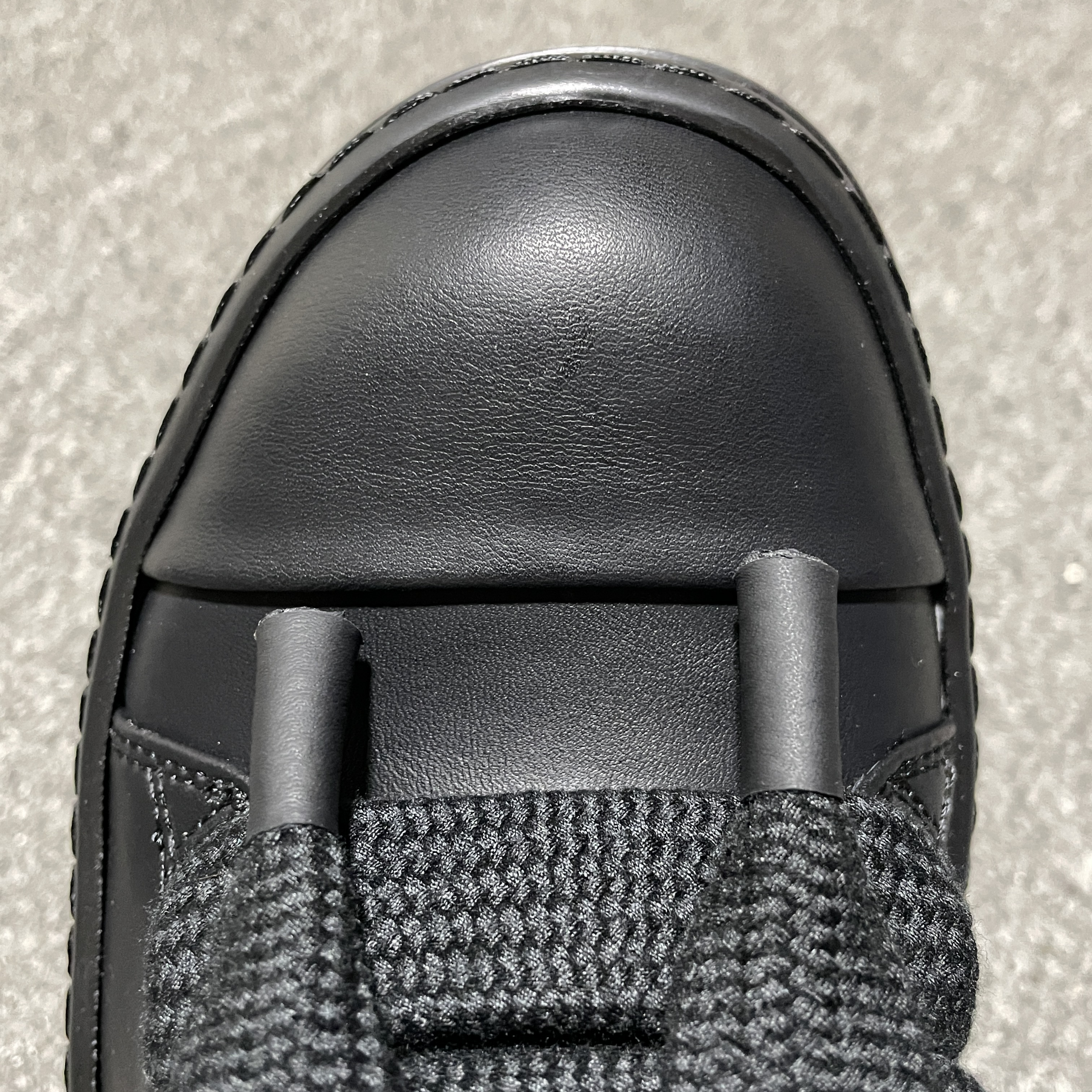 Rick Owens oversize-shoelace leather sneakers（RU01D3893LCOW2-9999）