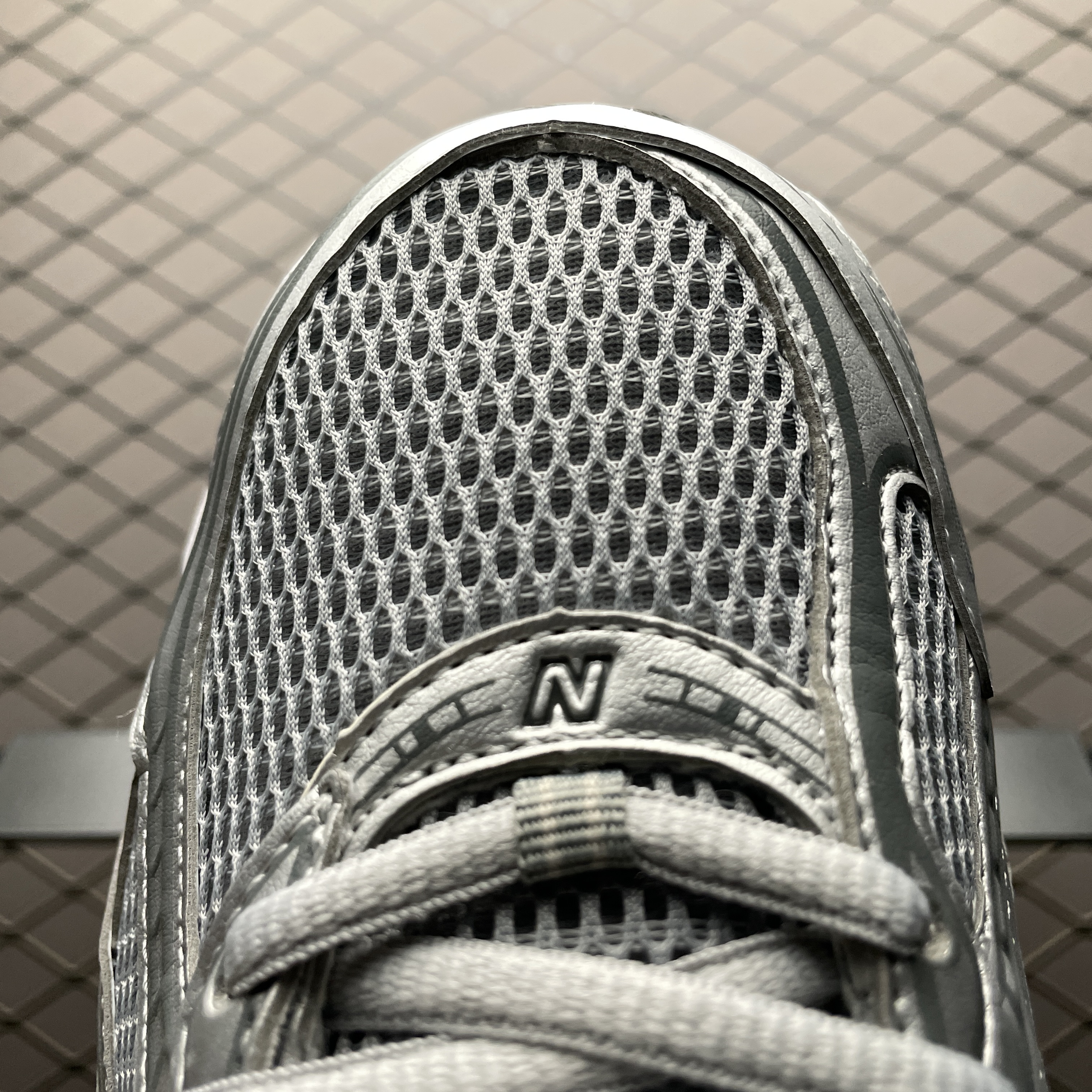 New Balance Unisex U740SG2 (U740SG2)