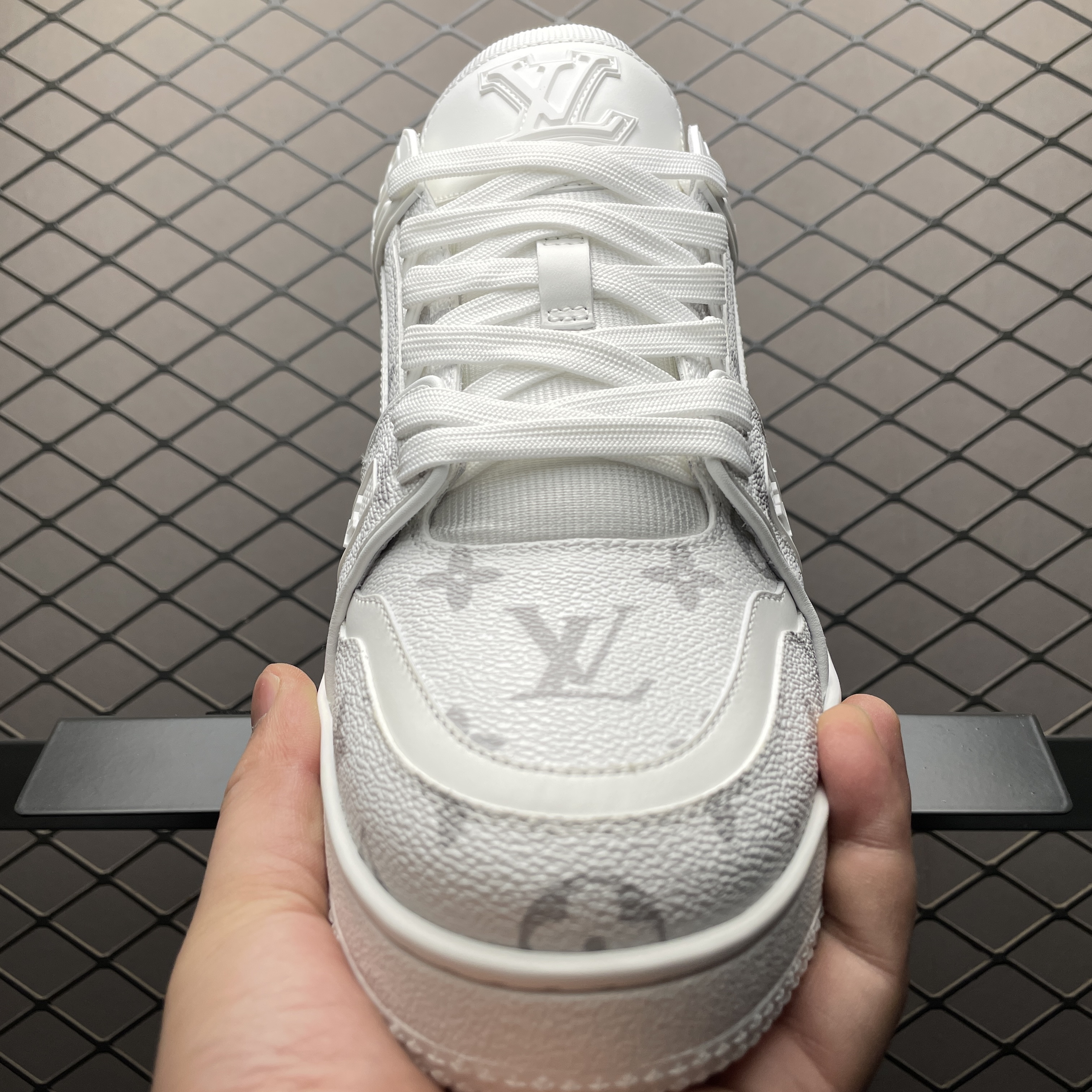 Louis Vuitton LV Trainer Sneaker  (1AHDMW)