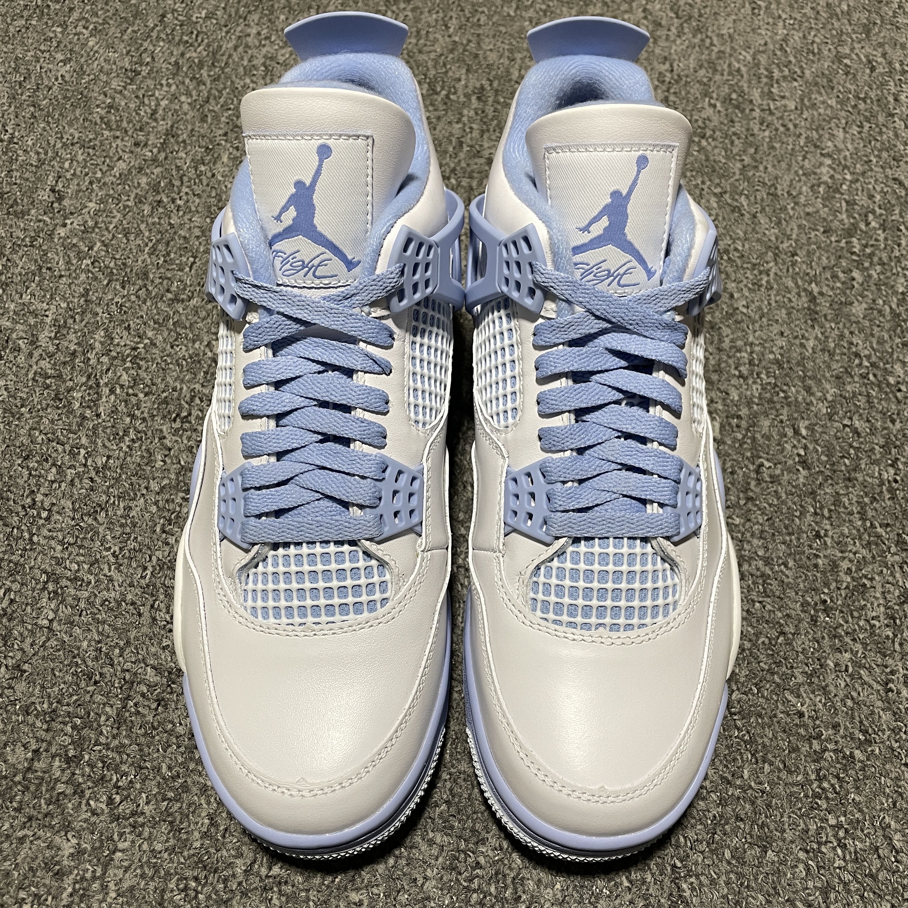 Nike Air Jordan 4 Retro "Aluminum"（HV0823-100）
