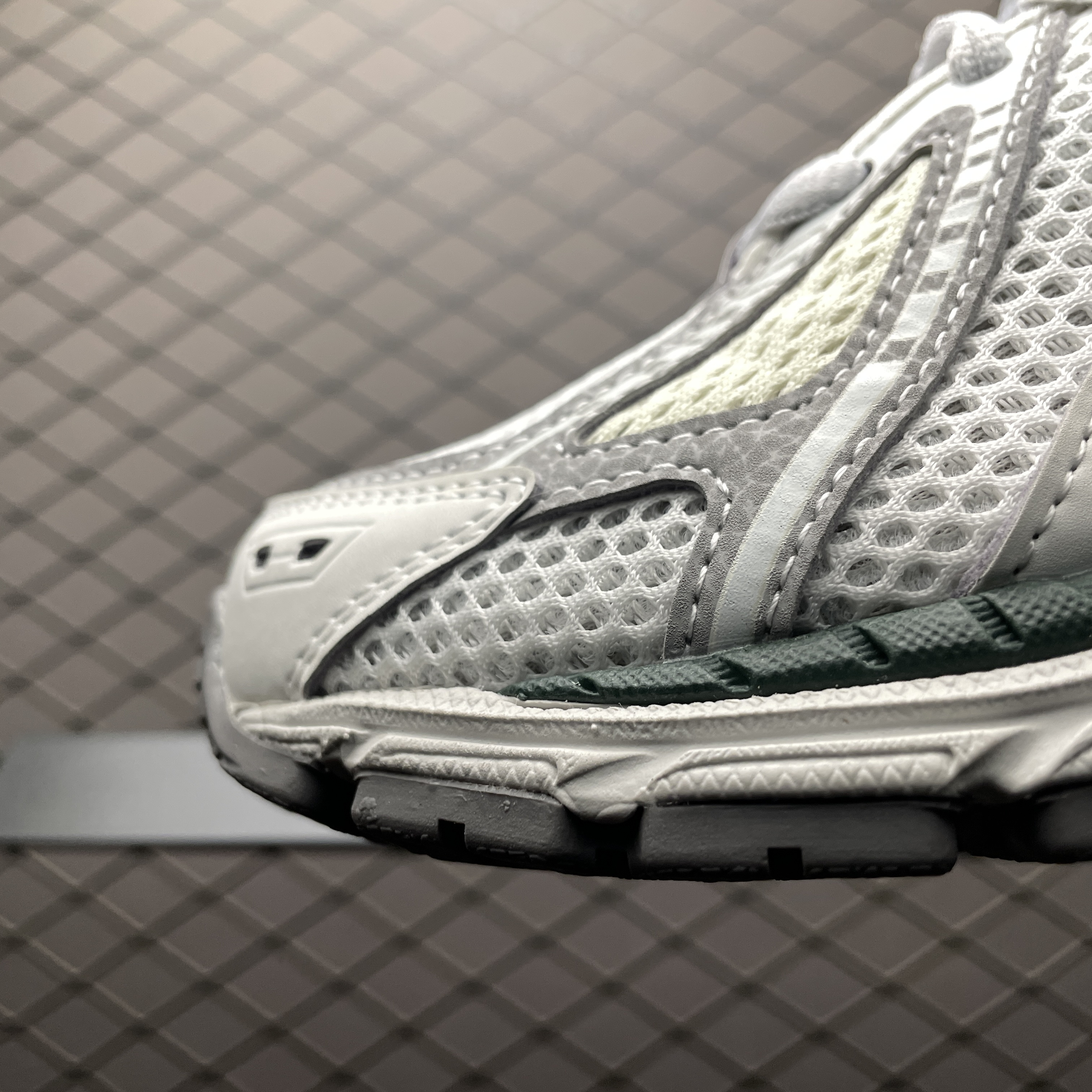 New Balance 1906R 'China Smu' ( M1906RGP）