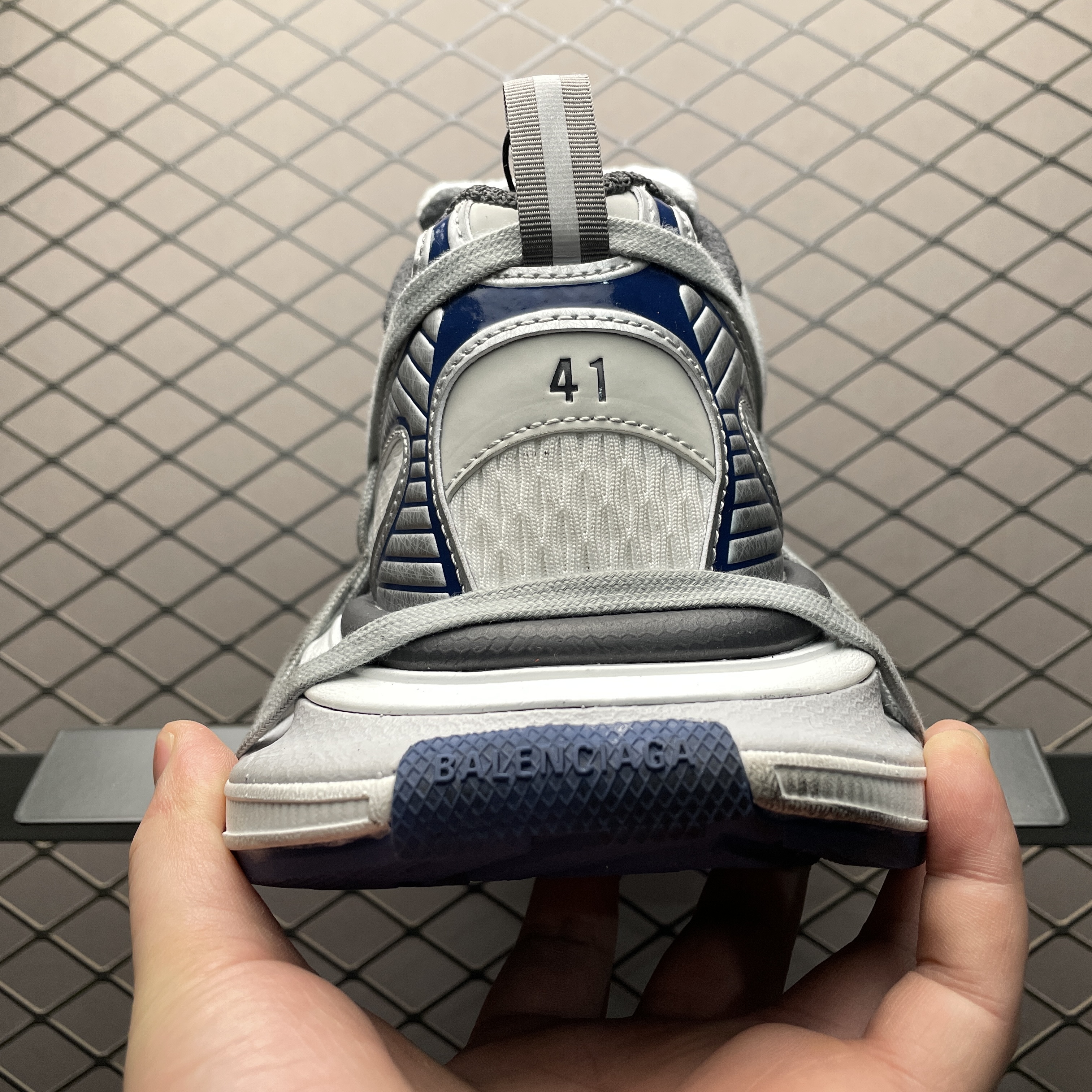 Balenciaga 3xl Extreme Lace White / Grey（778698W3XLL9114）