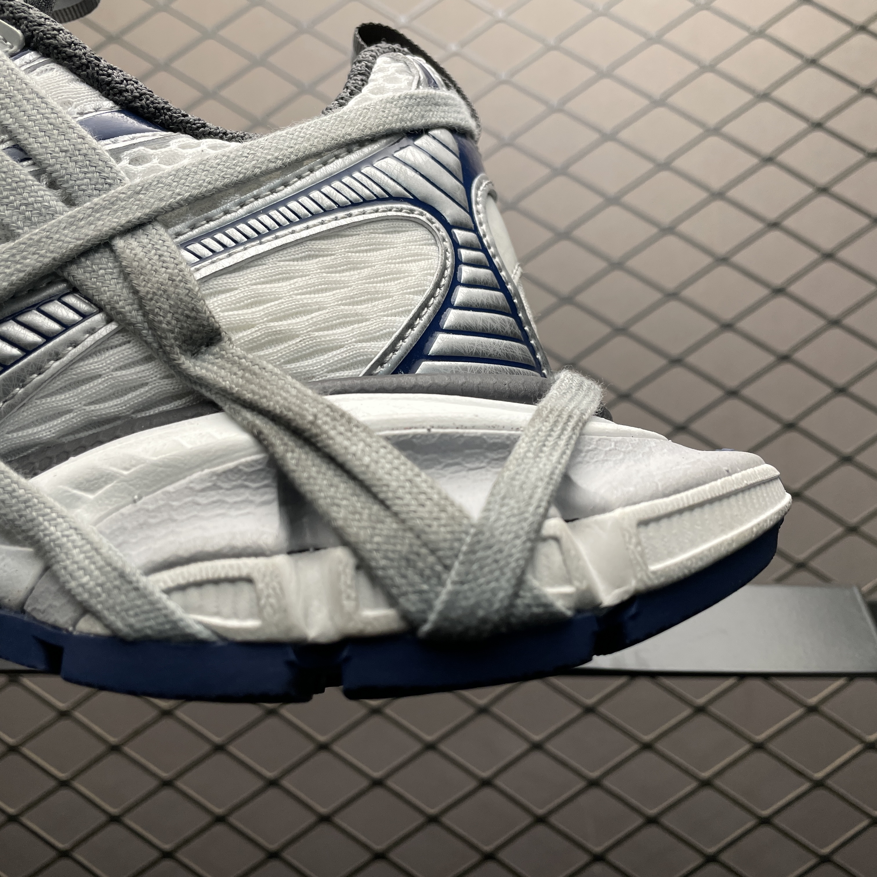 Balenciaga 3xl Extreme Lace White / Grey（778698W3XLL9114）